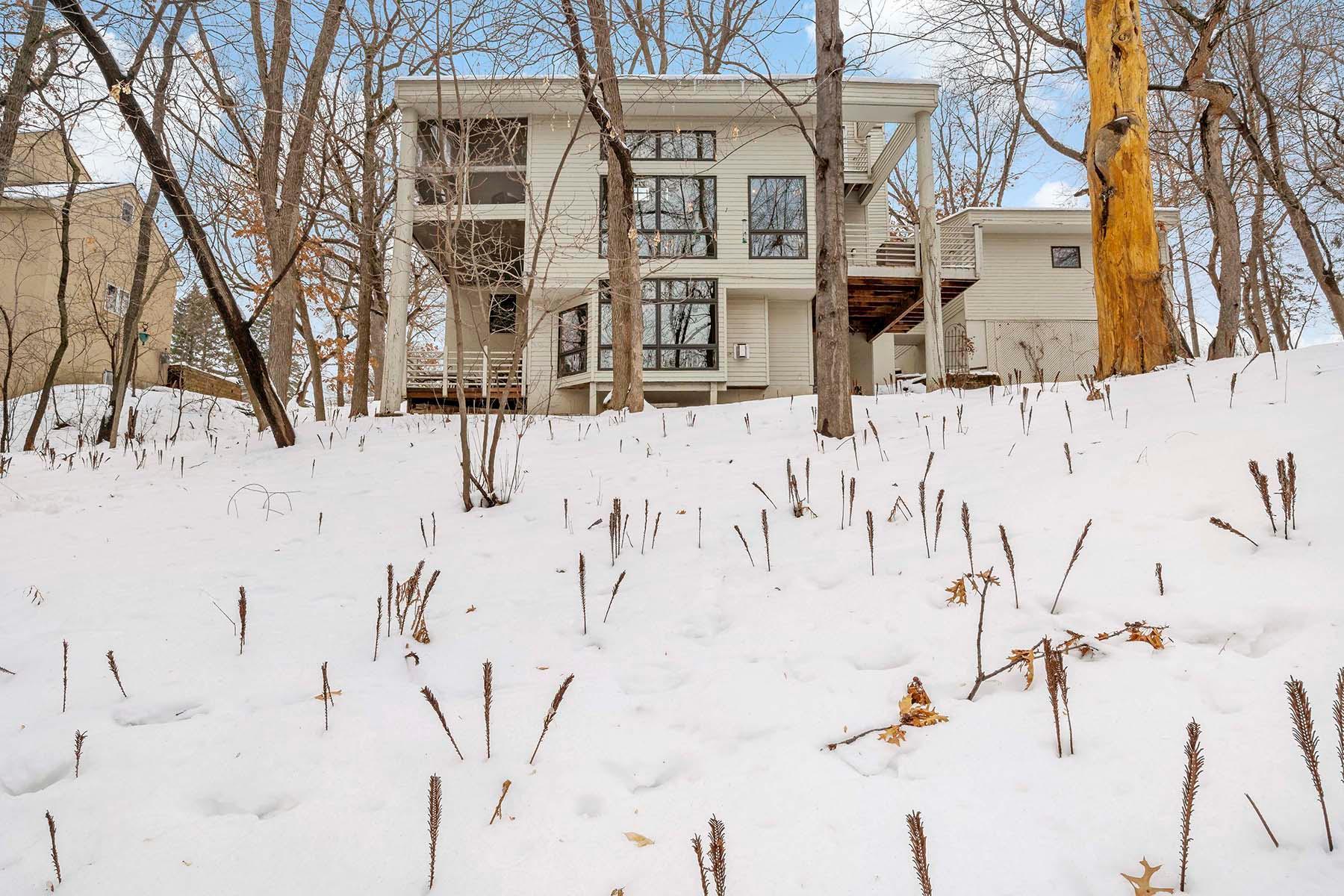 View of Residential at 8301 Kingslee Road, Bloomington MN 55438, Bloomington - Mike Wilen | Minnesota Team Real Estate
