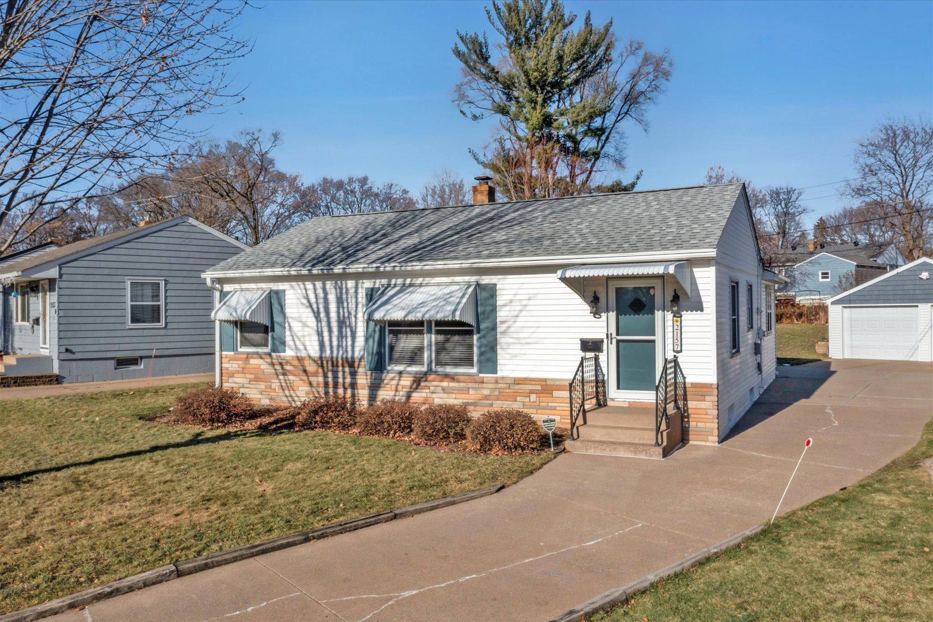 View of Residential at 2157 Jessamine Avenue, Saint Paul MN 55119, Saint Paul - Mike Wilen | Minnesota Team Real Estate
