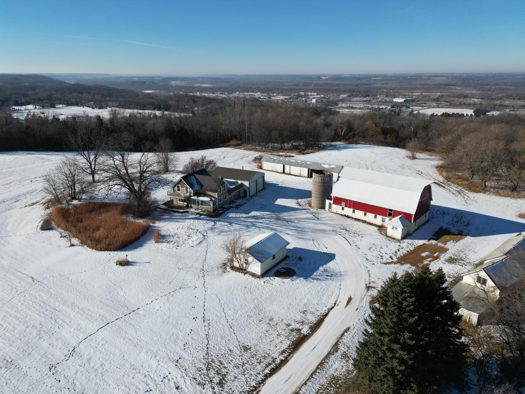View of Residential at 2601 Bluff Drive, Shakopee MN 55379, Shakopee - Mike Wilen | Minnesota Team Real Estate