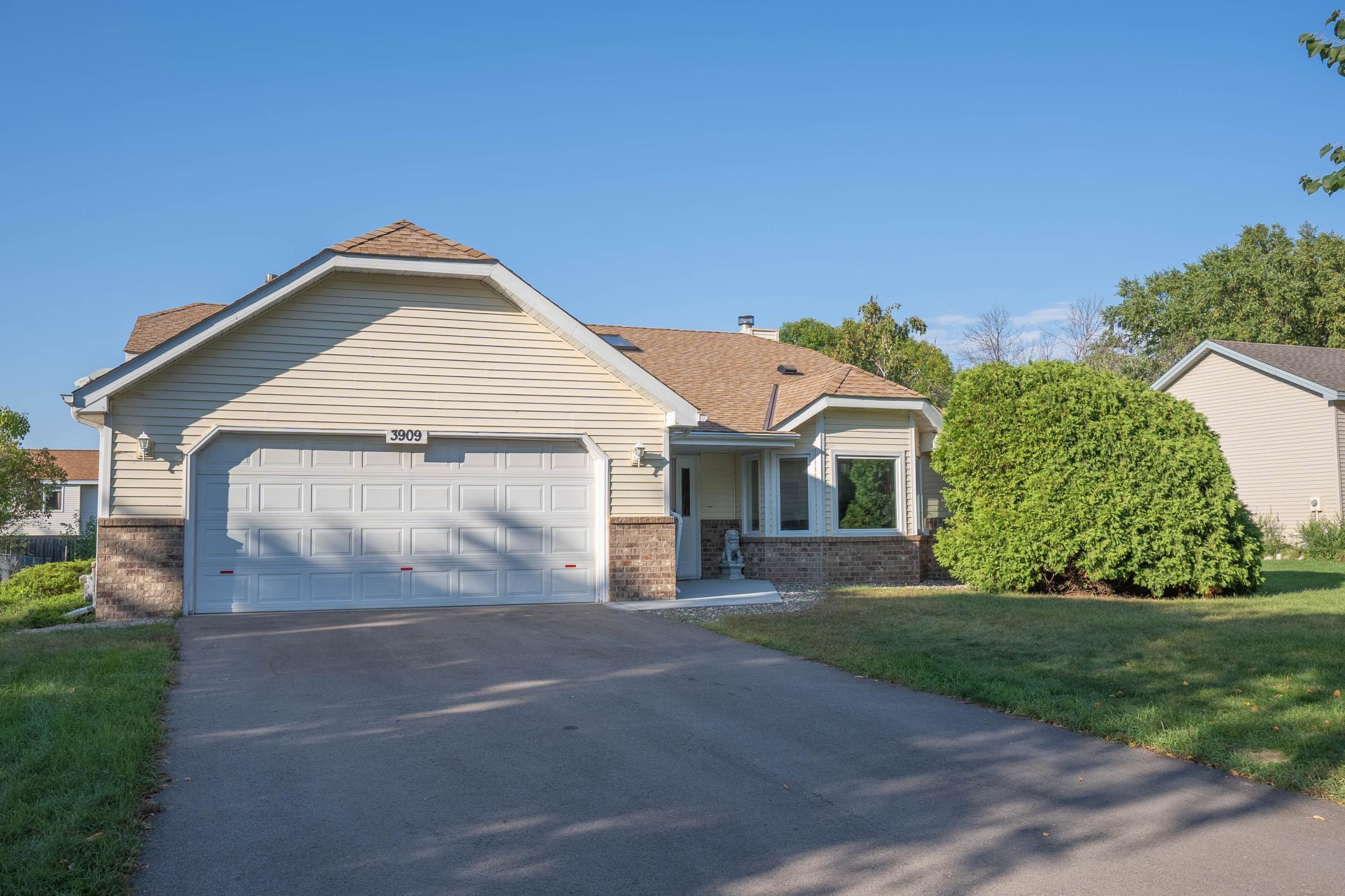 View of Residential at 3909 86th Avenue, Circle Pines MN 55014, Circle Pines - Mike Wilen | Minnesota Team Real Estate