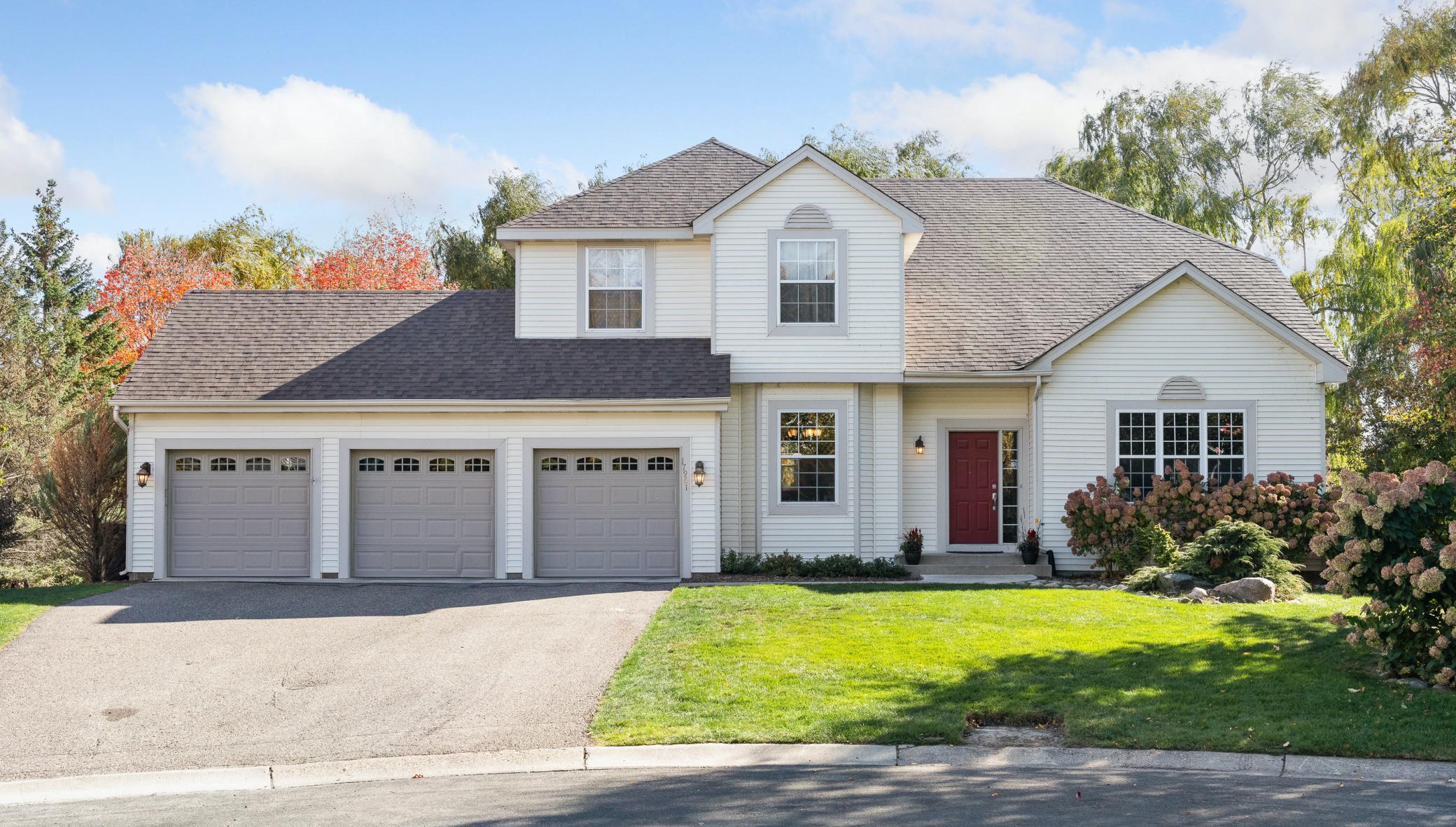 View of Residential at 17961 Inverness Curve, Eden Prairie MN 55347, Eden Prairie - Mike Wilen | Minnesota Team Real Estate
