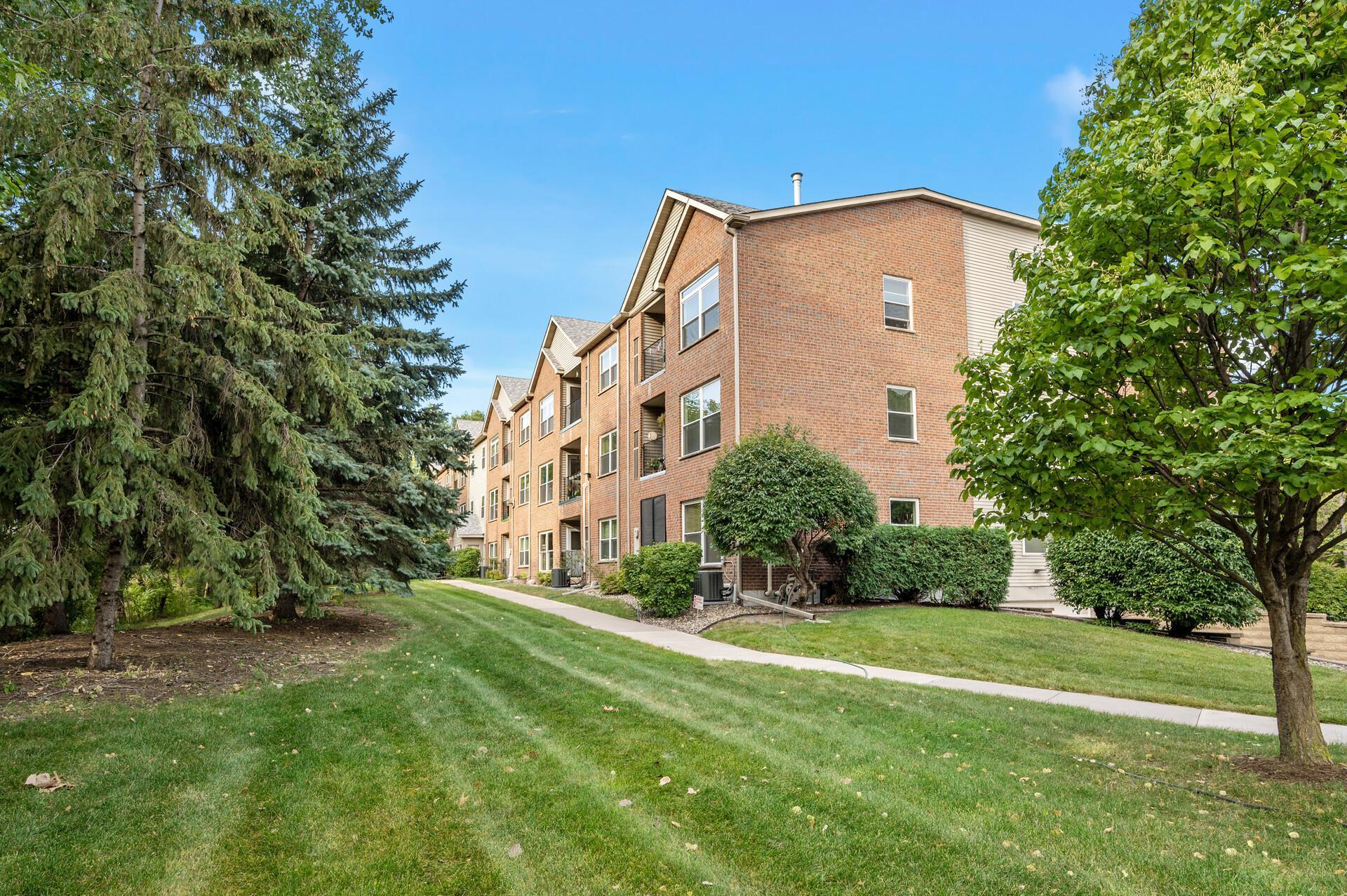 View of Residential at 2496 County Road C2 W #106, Roseville MN 55113, Roseville - Mike Wilen | Minnesota Team Real Estate