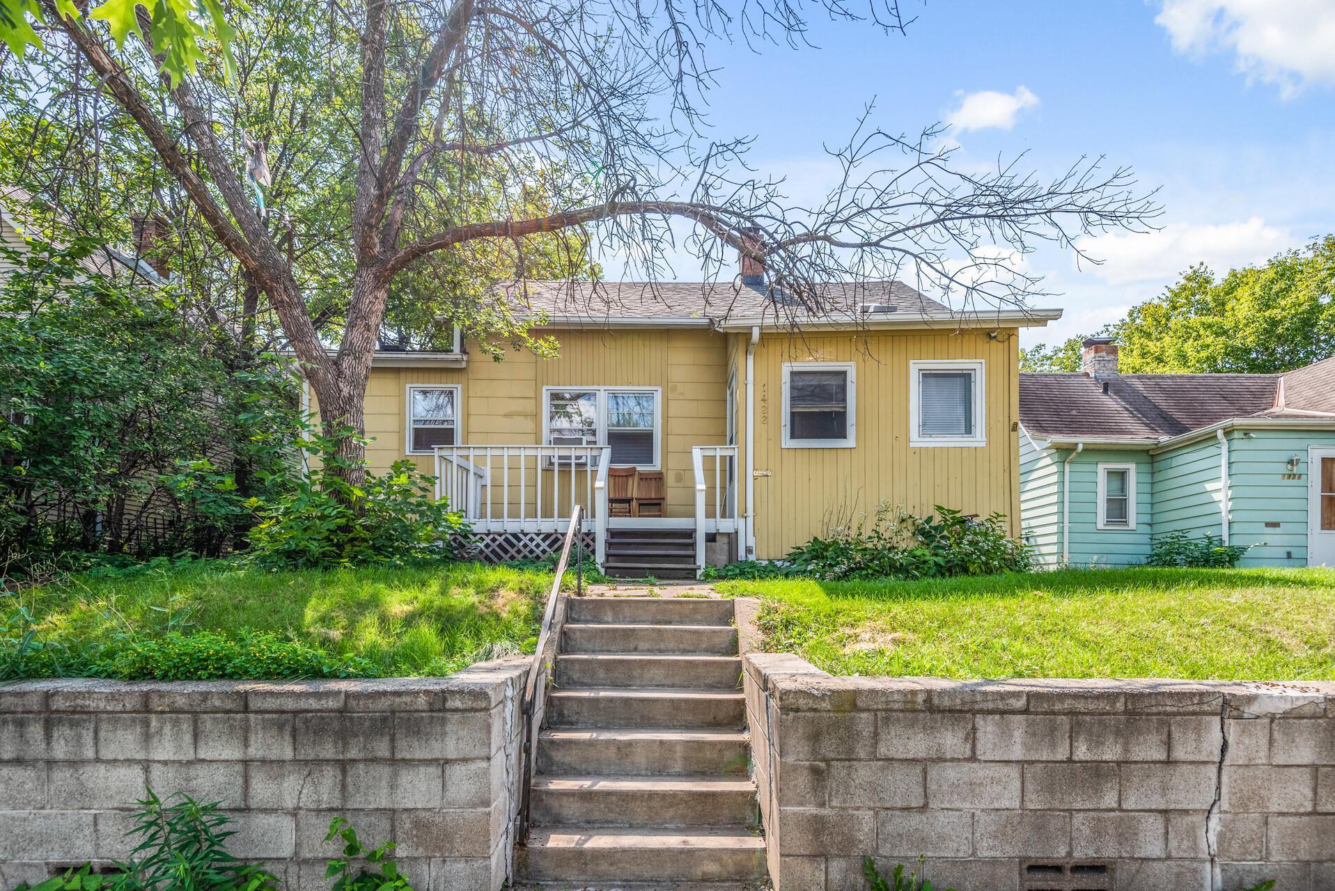 View of Residential at 1422 Sherburne Avenue, Saint Paul MN 55104, Saint Paul - Mike Wilen | Minnesota Team Real Estate