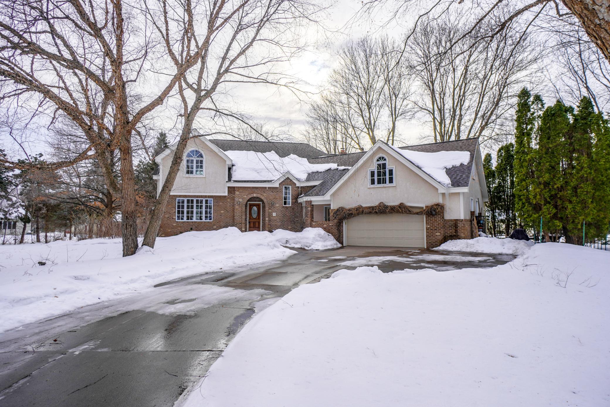 View of Residential at 8 Red Pine Lane, North Oaks MN 55127, North Oaks - Mike Wilen | Minnesota Team Real Estate
