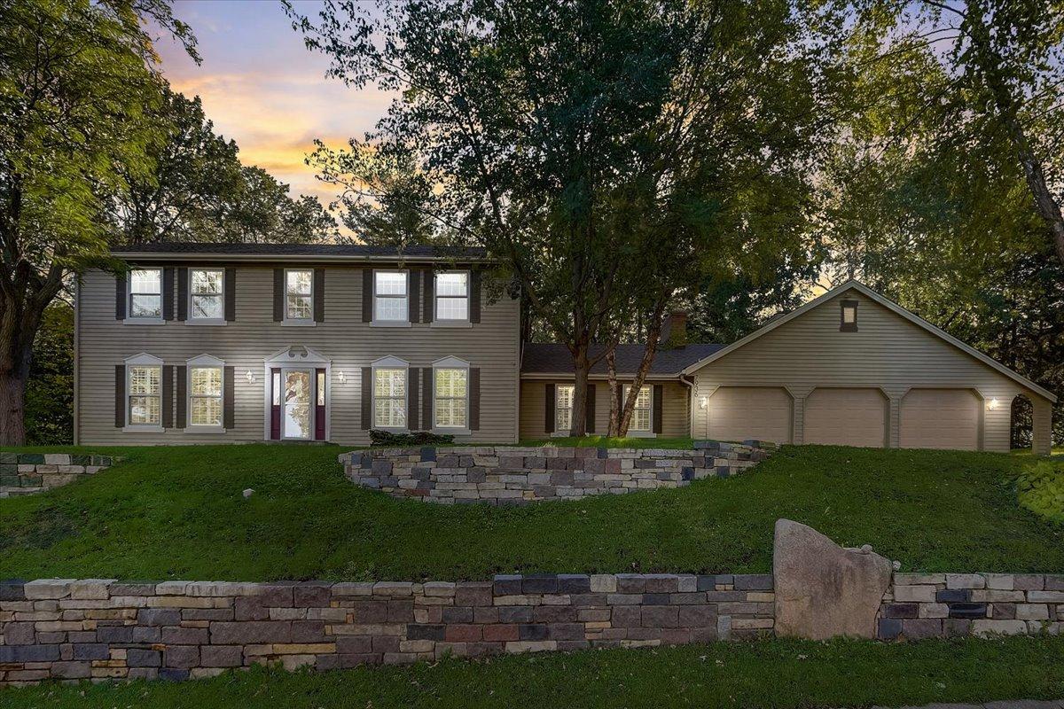 View of Residential at 7936 Lower Hamlet Court, Apple Valley MN 55124, Apple Valley - Mike Wilen | Minnesota Team Real Estate