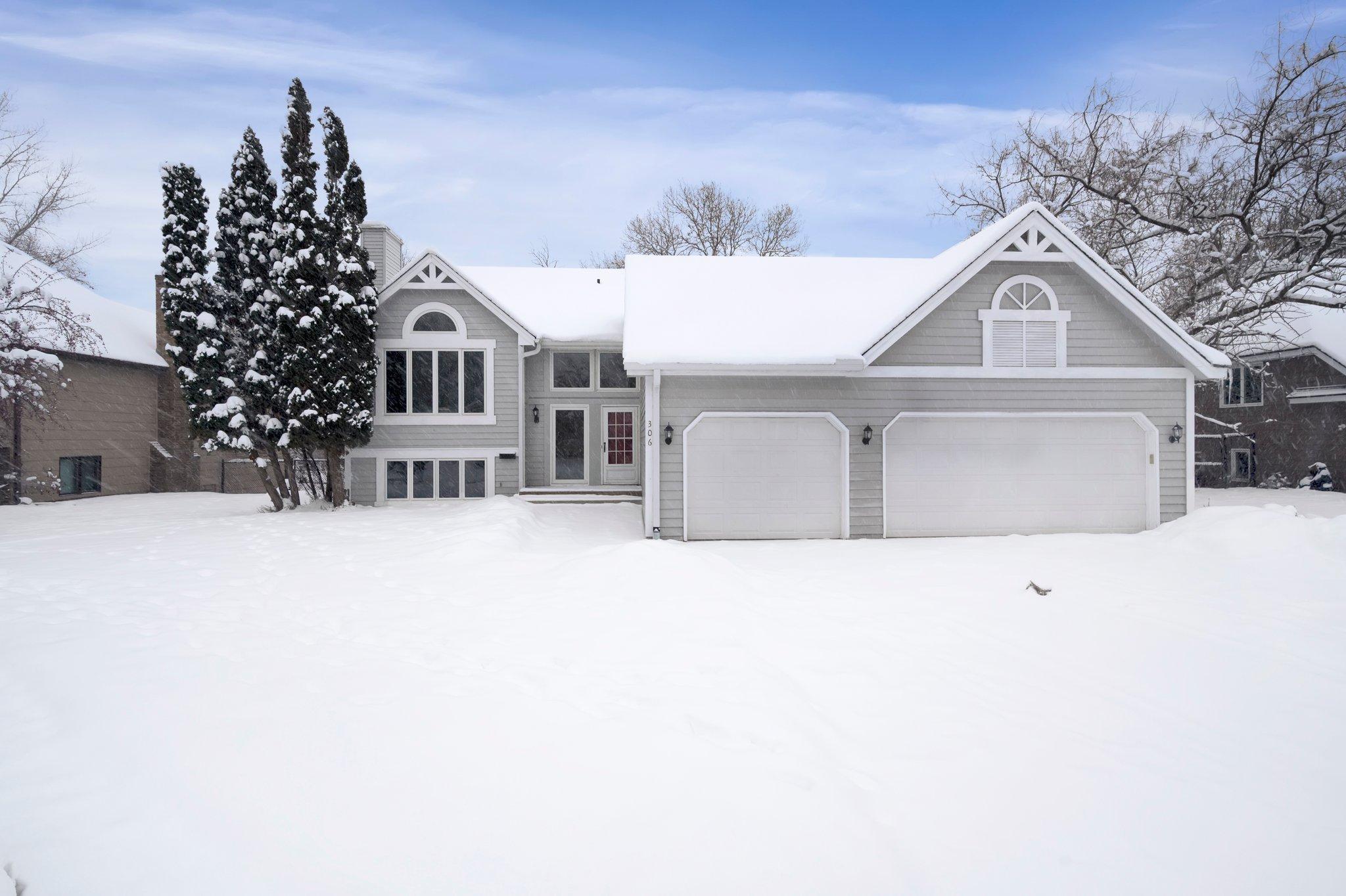 View of Residential at 306 Long Lake Court, Shoreview MN 55126, Shoreview - Mike Wilen | Minnesota Team Real Estate