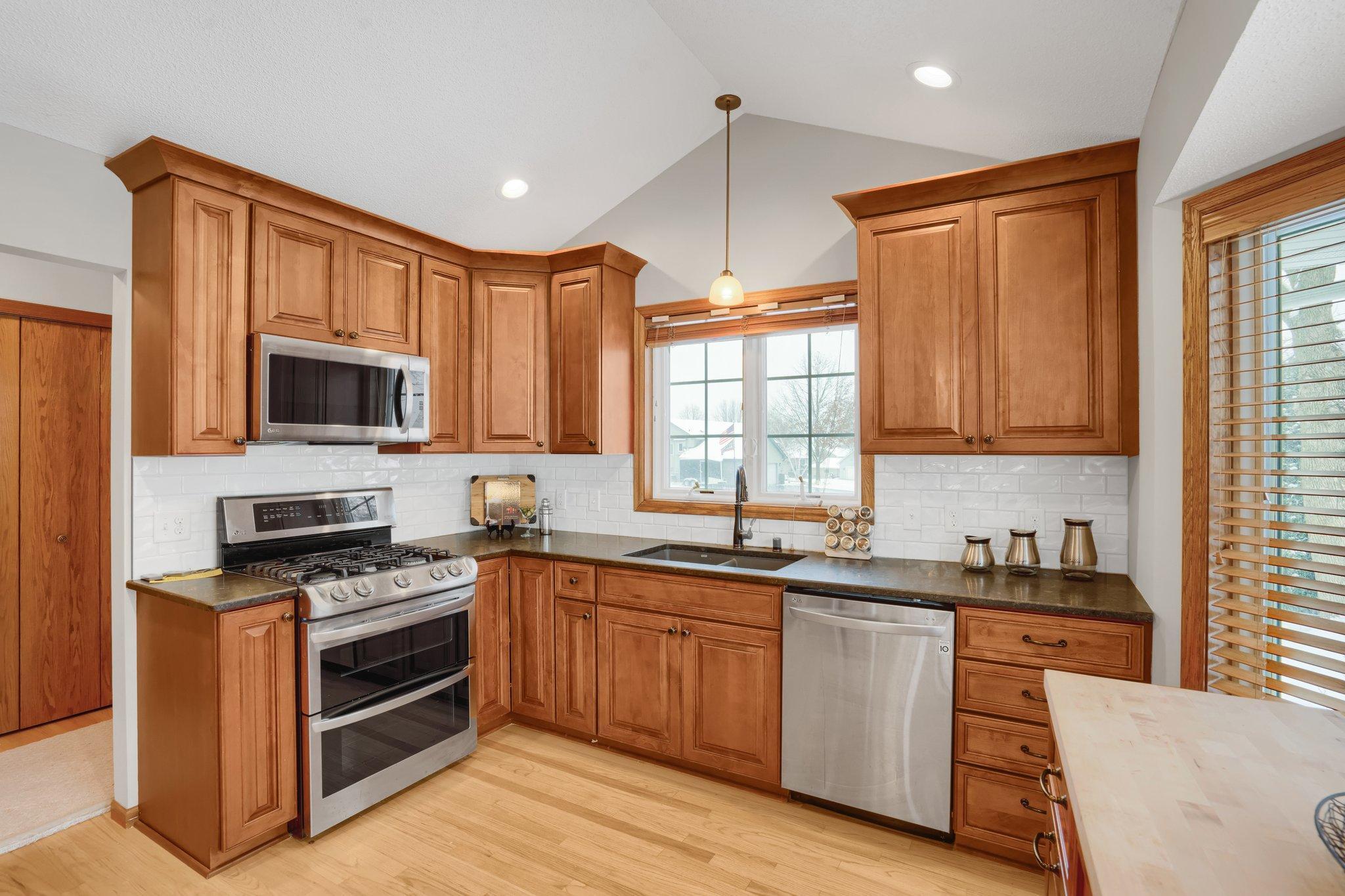 View of Residential at 20849 India Circle, Lakeville MN 55044, Lakeville - Mike Wilen | Minnesota Team Real Estate