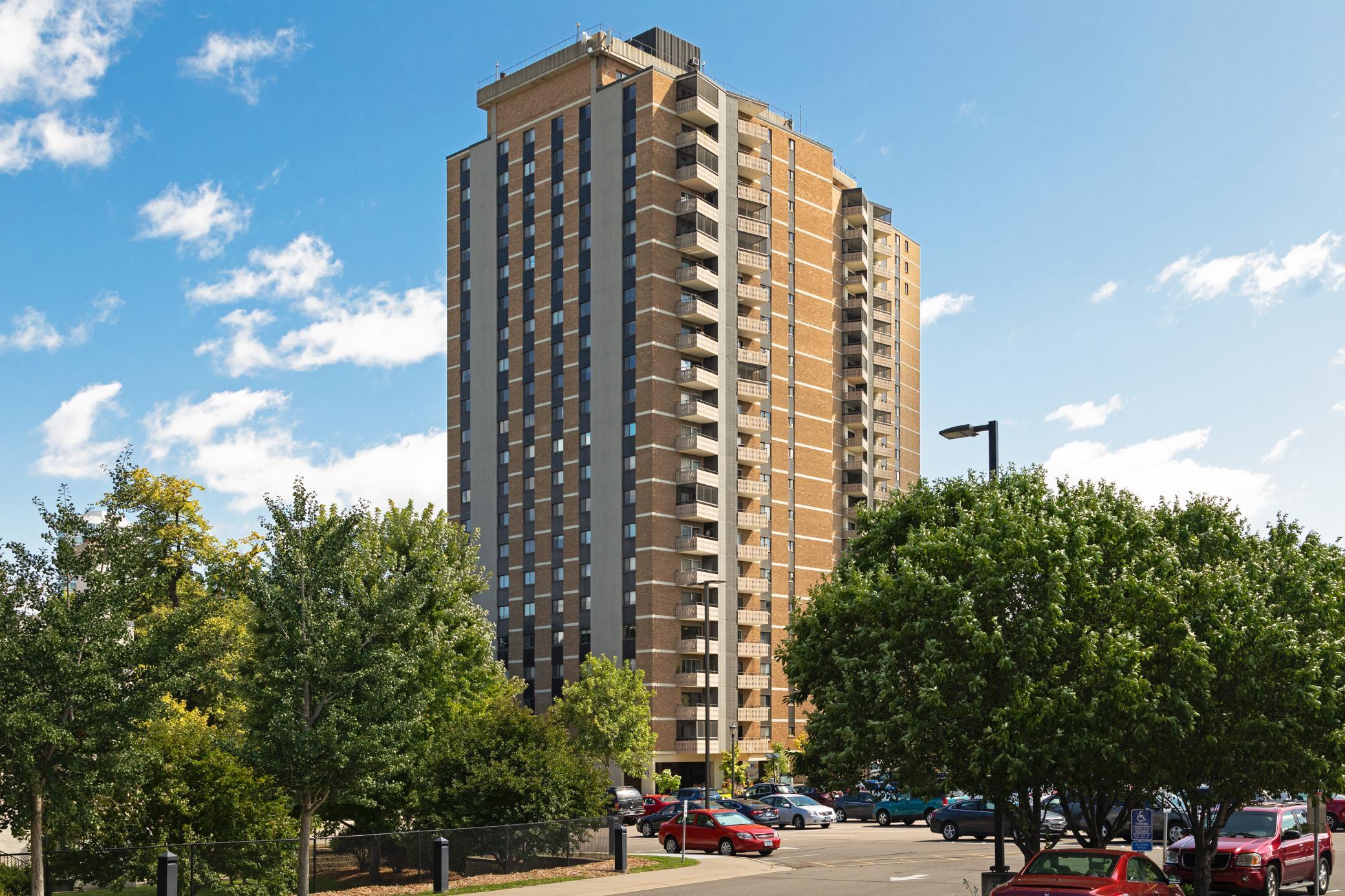 View of Residential at 400 Groveland Avenue #1914, Minneapolis MN 55403, Minneapolis - Mike Wilen | Minnesota Team Real Estate