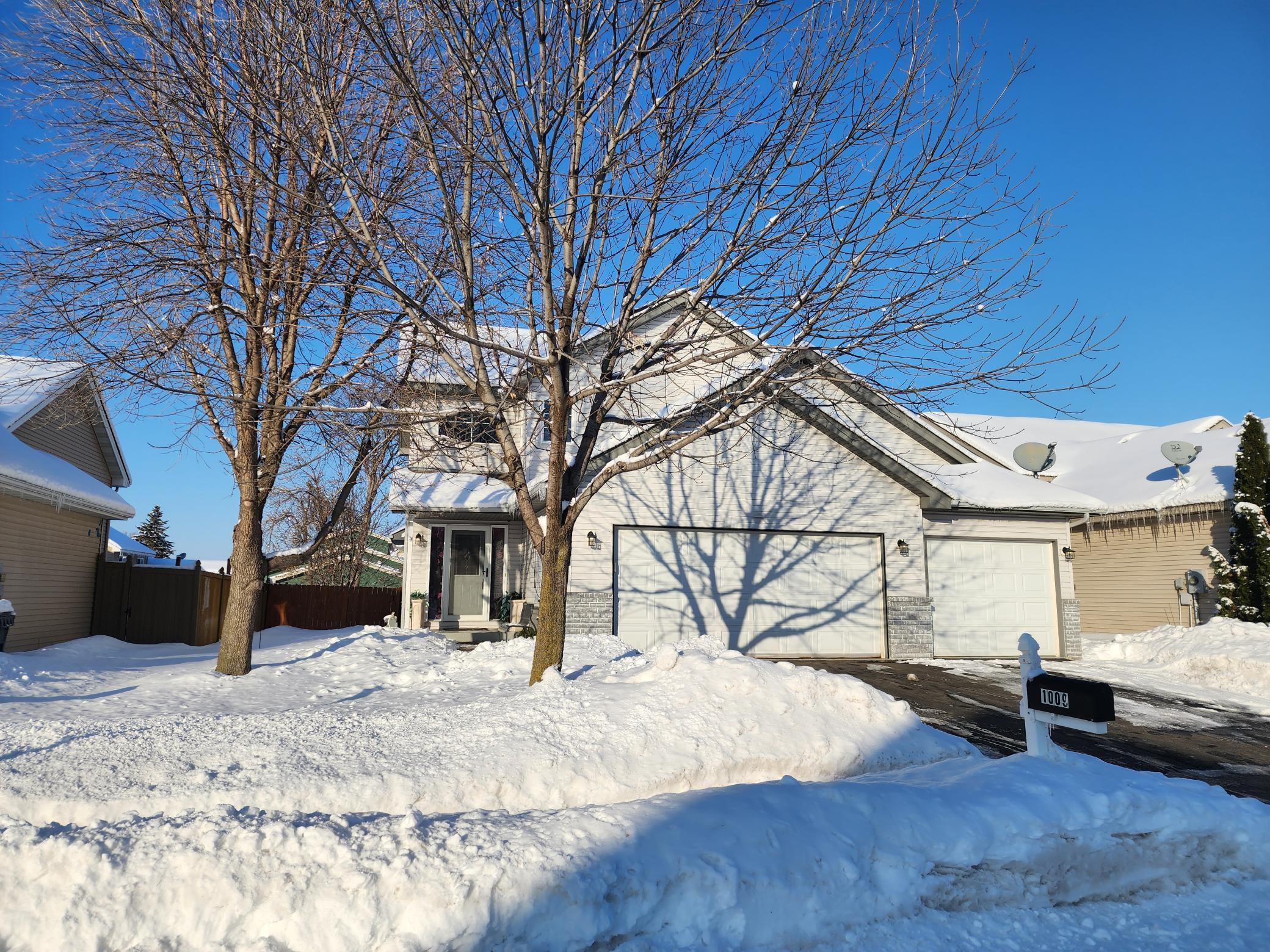 View of Residential at 1009 Oak Street, Farmington MN 55024, Farmington - Mike Wilen | Minnesota Team Real Estate