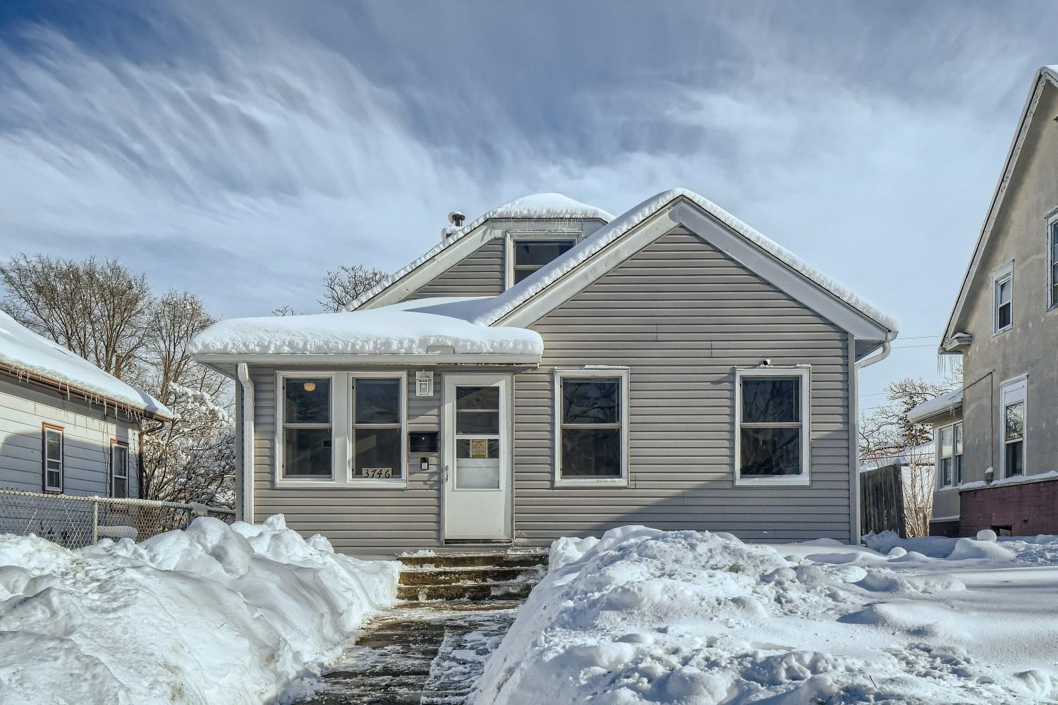 View of Residential at 3746 Girard Avenue, Minneapolis MN 55412, Minneapolis - Mike Wilen | Minnesota Team Real Estate