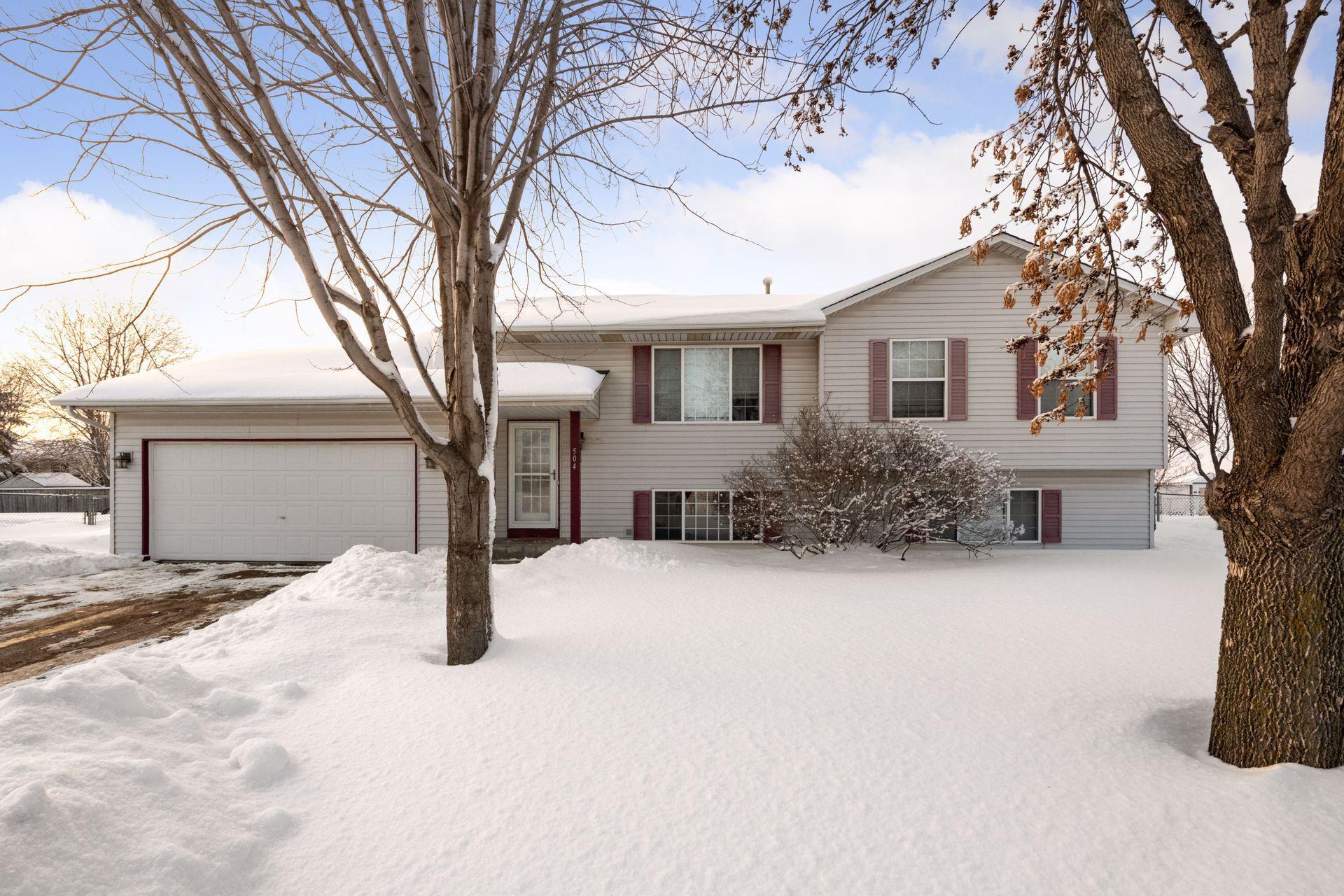 View of Residential at 504 Henry Circle, Belle Plaine MN 56011, Belle Plaine - Mike Wilen | Minnesota Team Real Estate