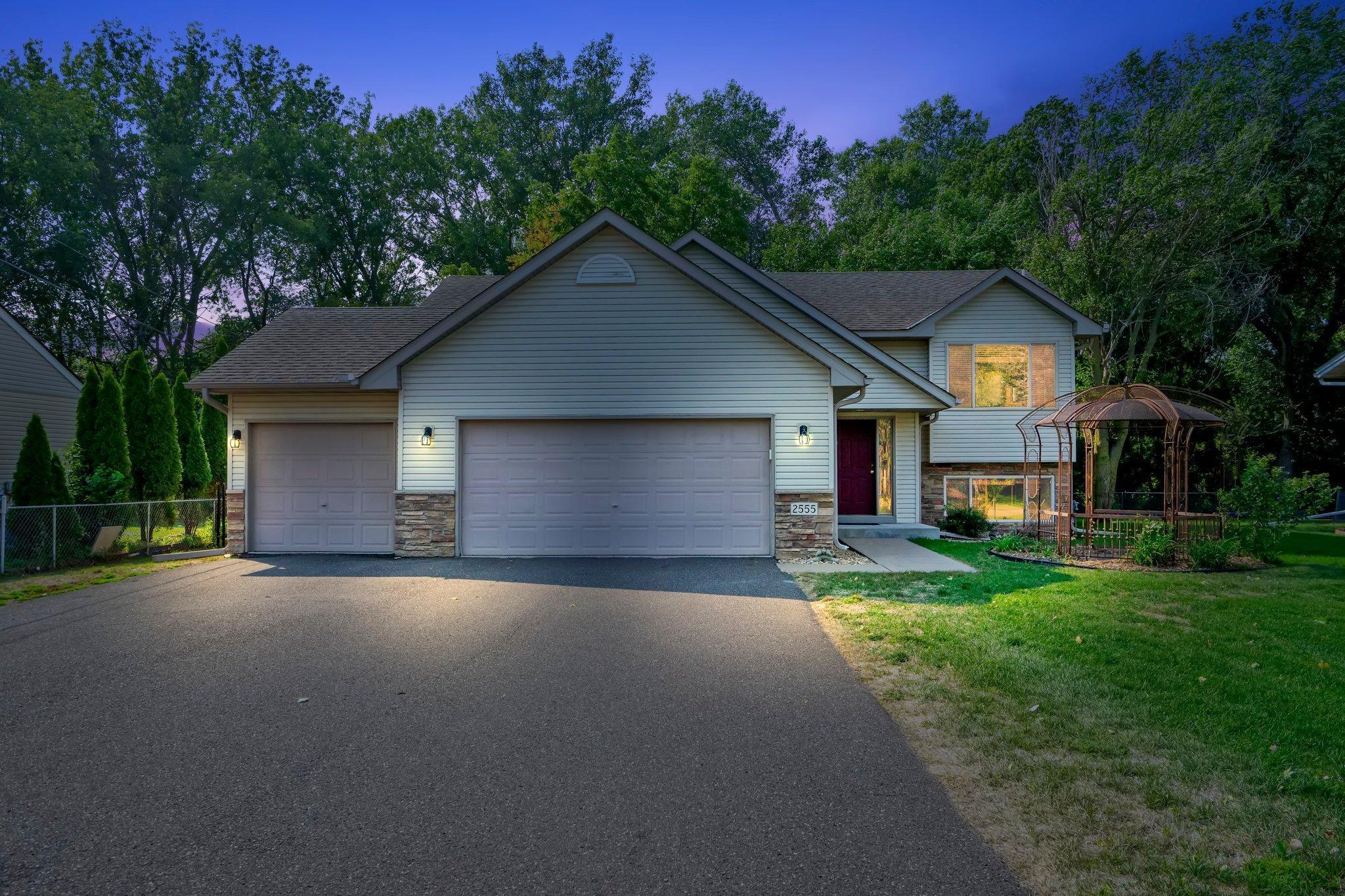 View of Residential at 2555 Edgerton Street, Little Canada MN 55117, Little Canada - Mike Wilen | Minnesota Team Real Estate