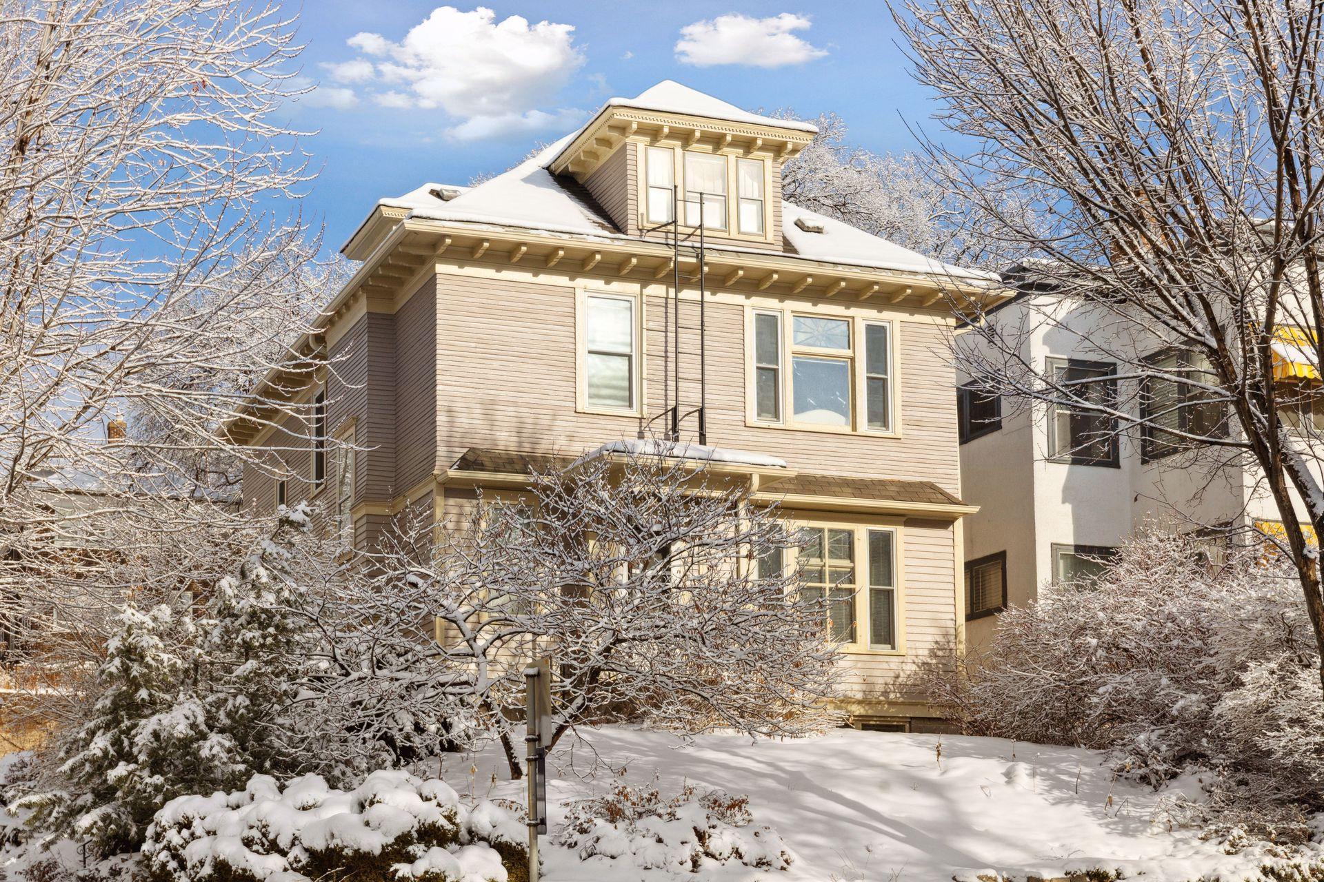 View of Residential Income at 1801 Franklin Avenue, Minneapolis MN 55414, Minneapolis - Mike Wilen | Minnesota Team Real Estate