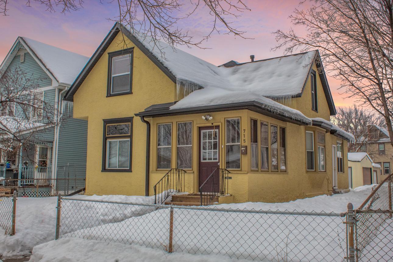 View of Residential Income at 715 Thomas Avenue, Saint Paul MN 55104, Saint Paul - Mike Wilen | Minnesota Team Real Estate