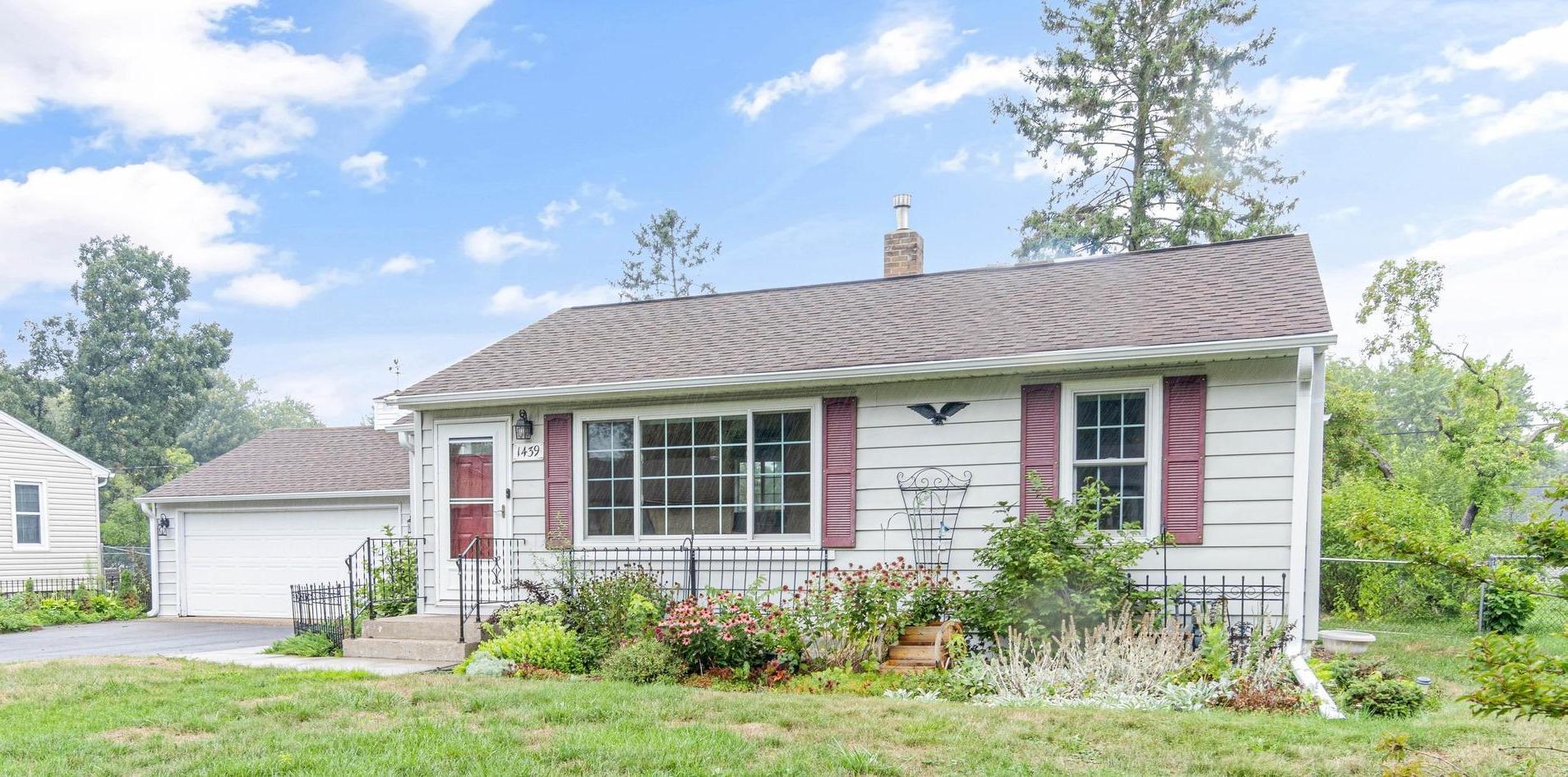 View of Residential at 1439 Belmont Lane, Maplewood MN 55109, Maplewood - Mike Wilen | Minnesota Team Real Estate