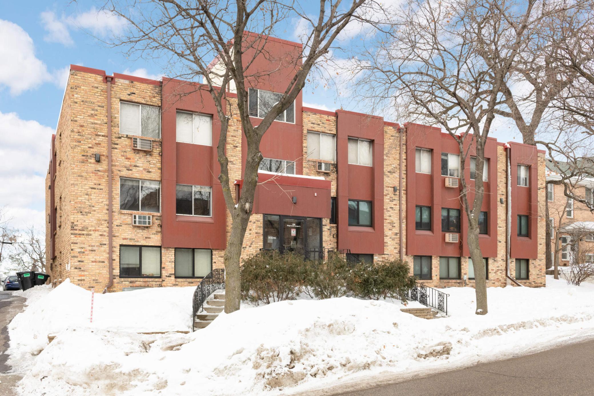 View of Residential at 520 Ridgewood Avenue #101, Minneapolis MN 55403, Minneapolis - Mike Wilen | Minnesota Team Real Estate