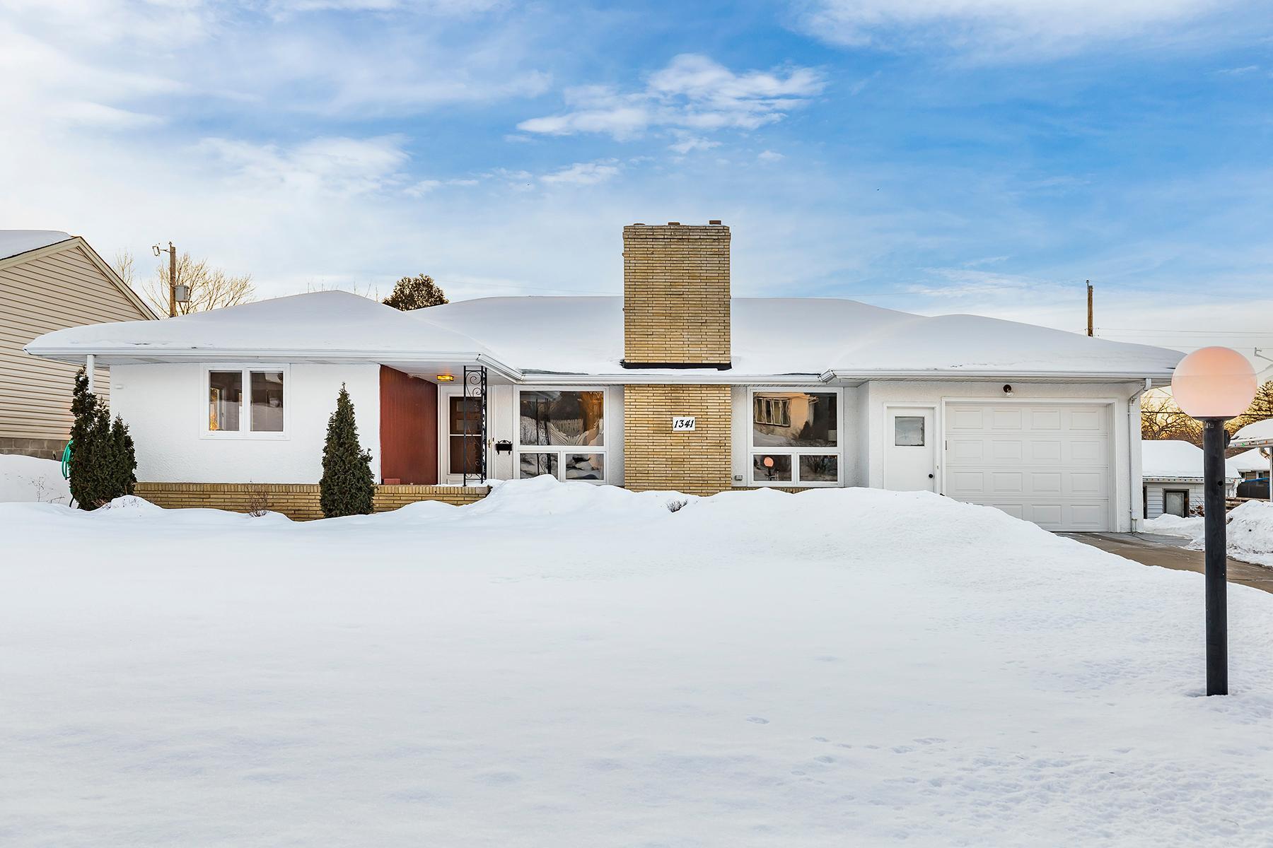 View of Residential at 1341 Sumner Street, Saint Paul MN 55116, Saint Paul - Mike Wilen | Minnesota Team Real Estate