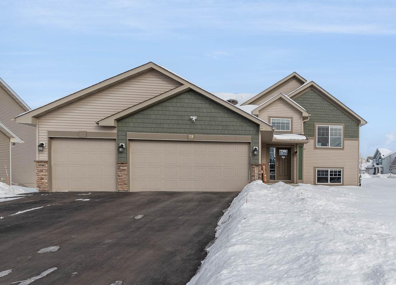 View of Residential at 17998 Equinox Avenue, Lakeville MN 55044, Lakeville - Mike Wilen | Minnesota Team Real Estate