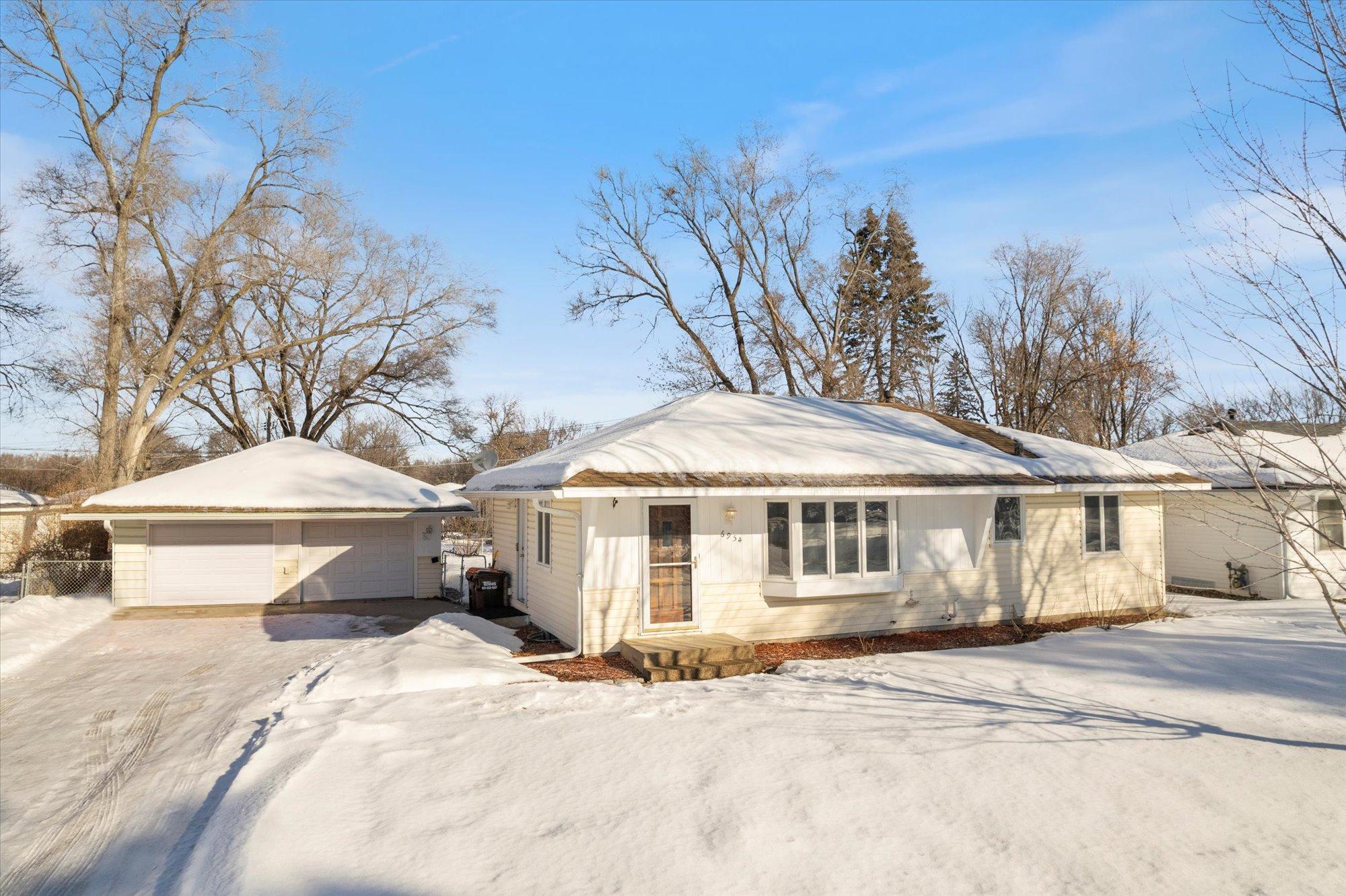View of Residential at 6954 90th Street, Cottage Grove MN 55016, Cottage Grove - Mike Wilen | Minnesota Team Real Estate