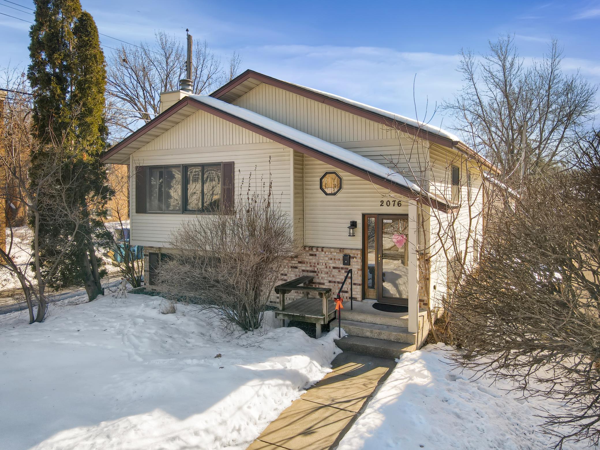 View of Residential at 2076 Niles Avenue, Saint Paul MN 55116, Saint Paul - Mike Wilen | Minnesota Team Real Estate