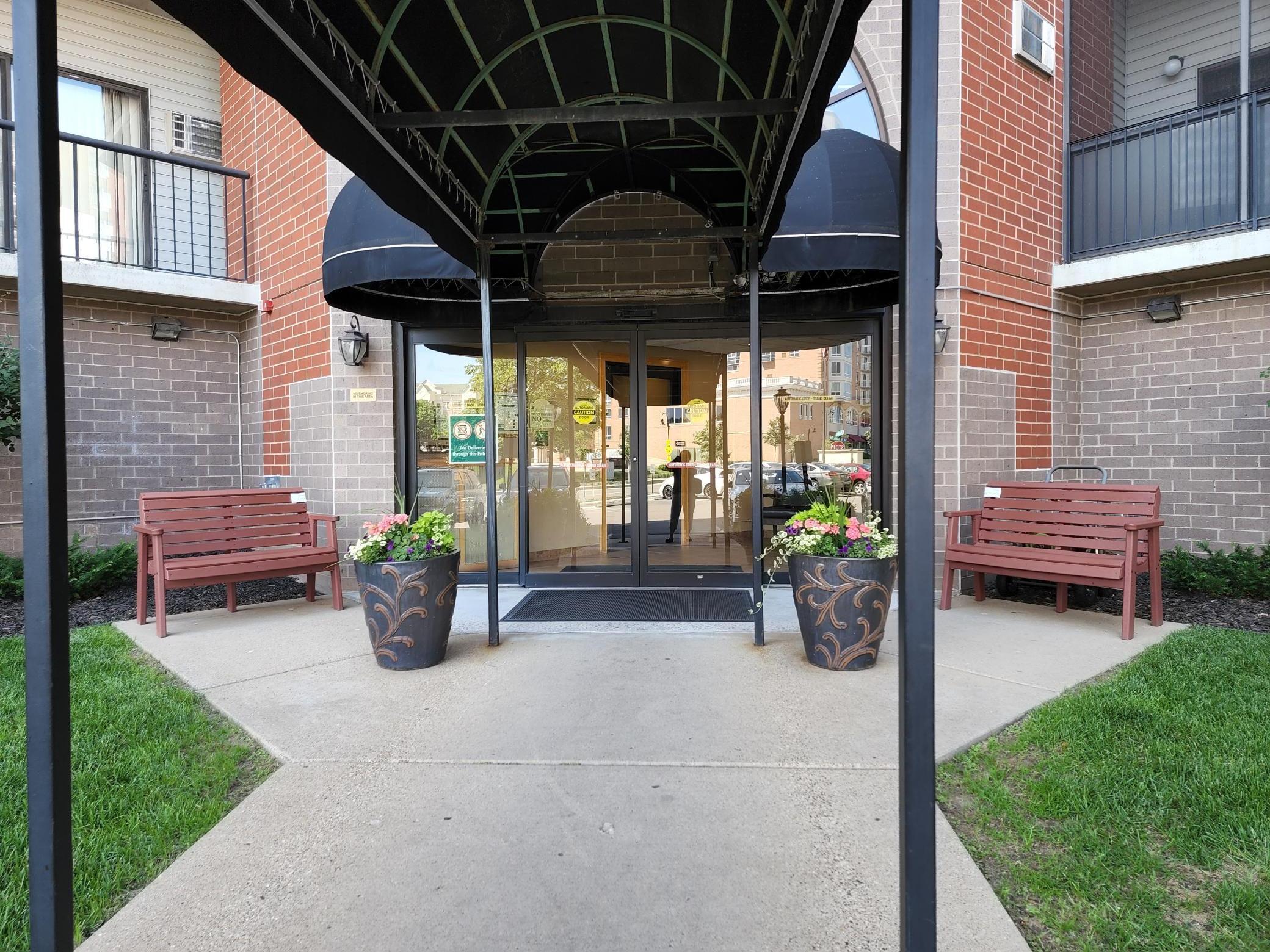 View of Residential at 6500 Woodlake Drive #805, Richfield MN 55423, Richfield - Mike Wilen | Minnesota Team Real Estate