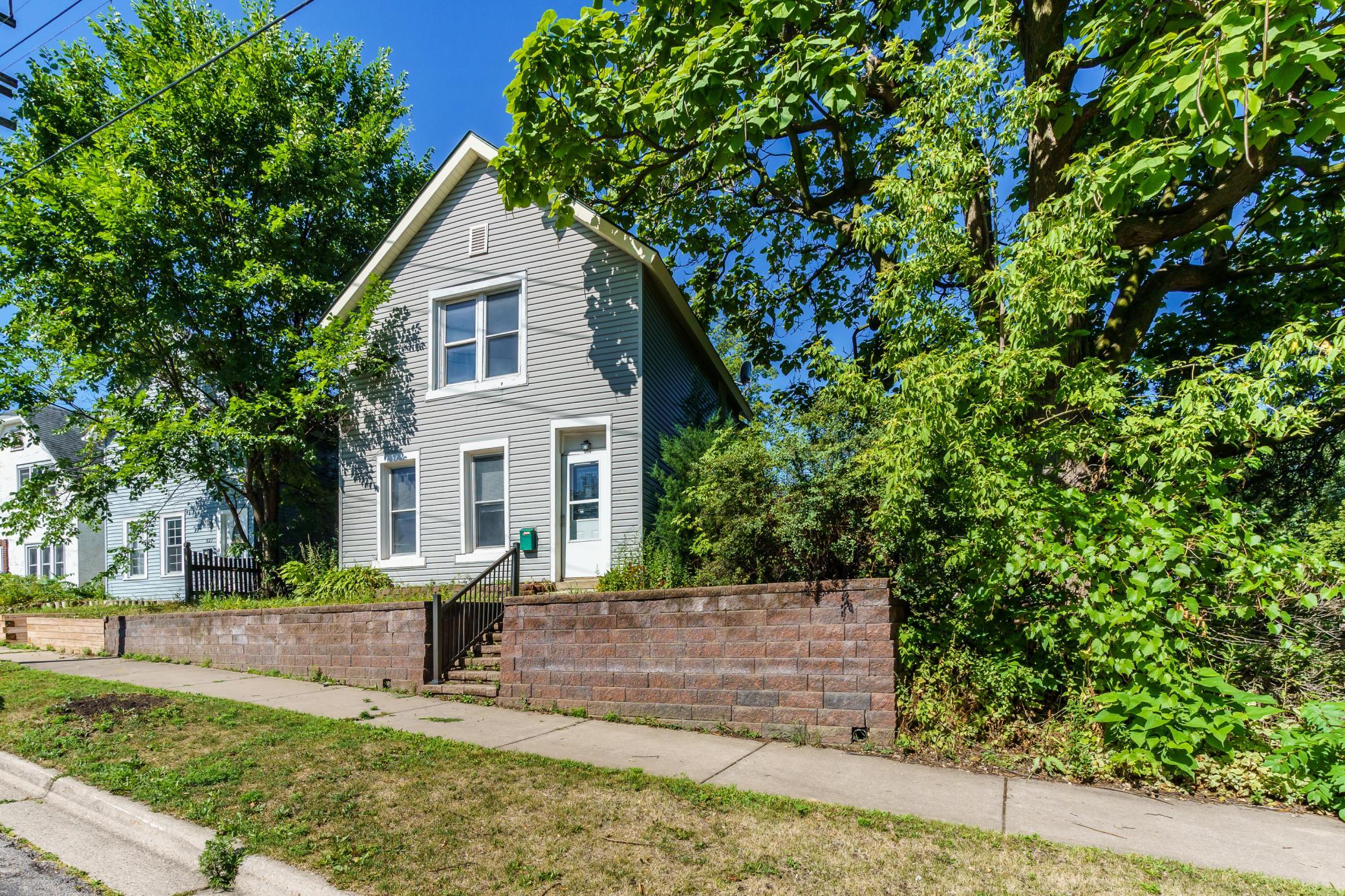 View of Residential at 821 Allen Avenue, West Saint Paul MN 55118, West Saint Paul - Mike Wilen | Minnesota Team Real Estate