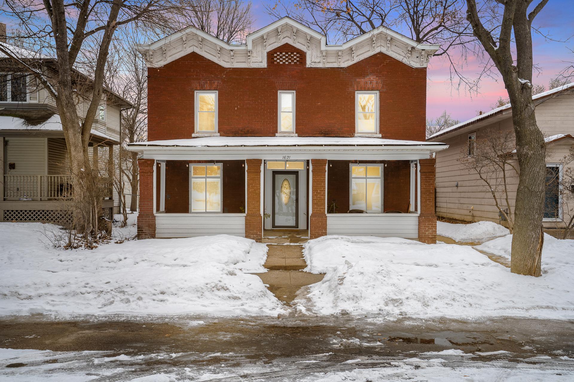 View of Residential Income at 1621 6th Street, Minneapolis MN 55413, Minneapolis - Mike Wilen | Minnesota Team Real Estate