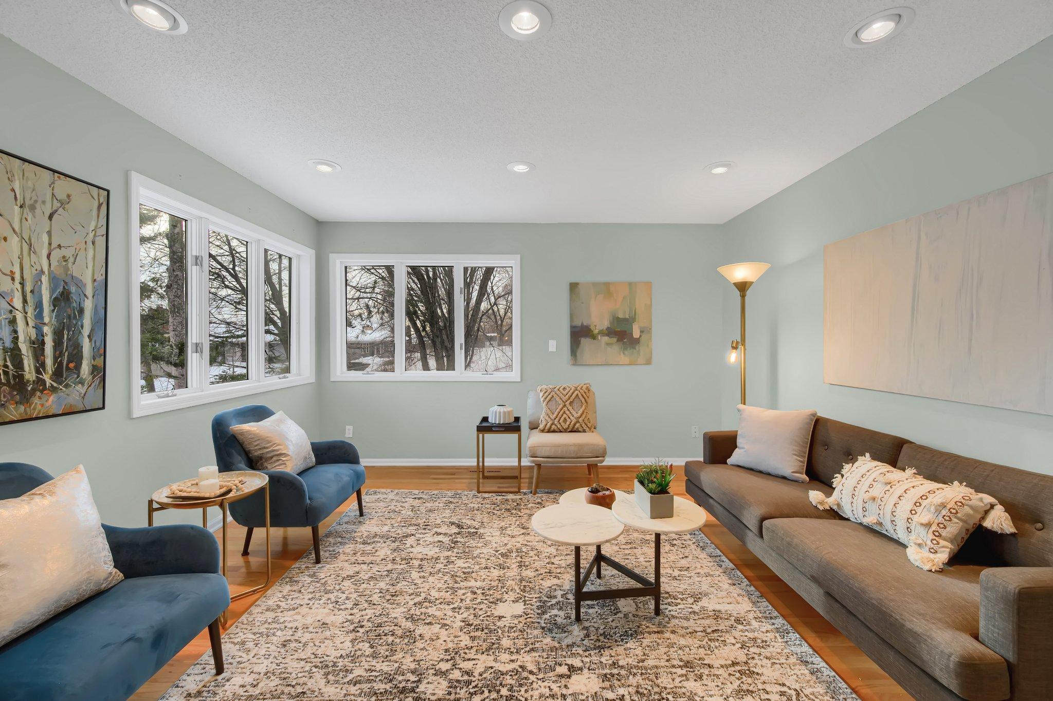 View of Residential at 983 Lakewood Drive, Maplewood MN 55119, Maplewood - Mike Wilen | Minnesota Team Real Estate