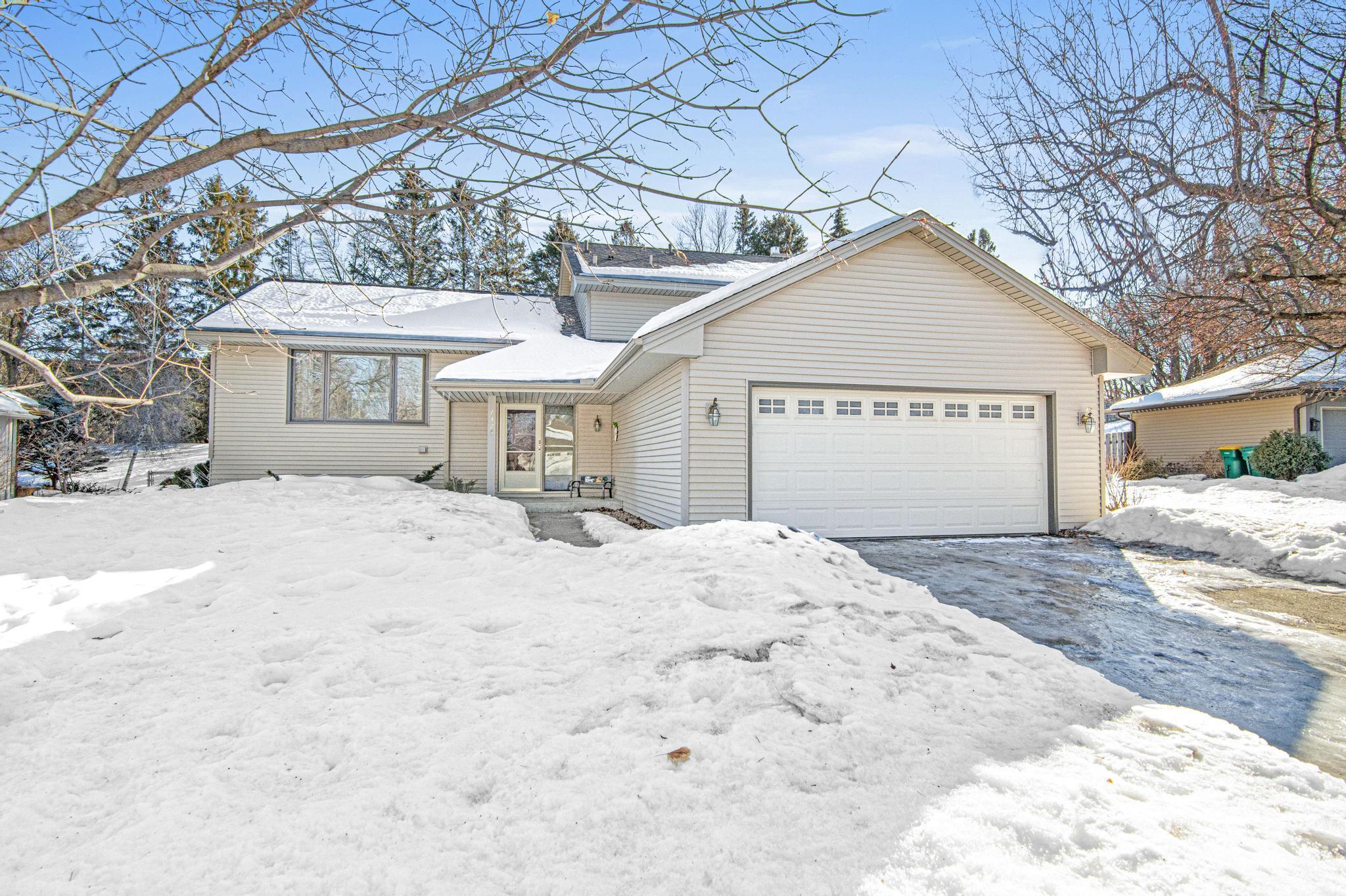 View of Residential at 7325 83rd Street, Bloomington MN 55438, Bloomington - Mike Wilen | Minnesota Team Real Estate