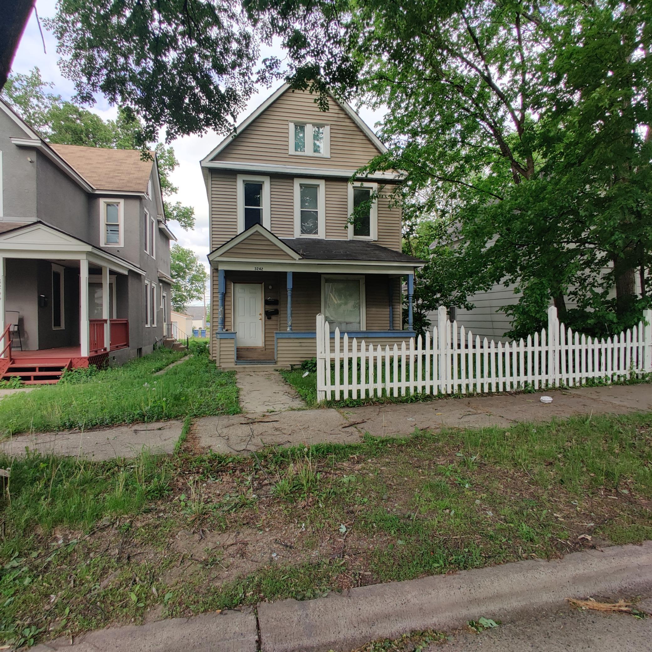 View of Residential Income at 3242 6th Street, Minneapolis MN 55412, Minneapolis - Mike Wilen | Minnesota Team Real Estate