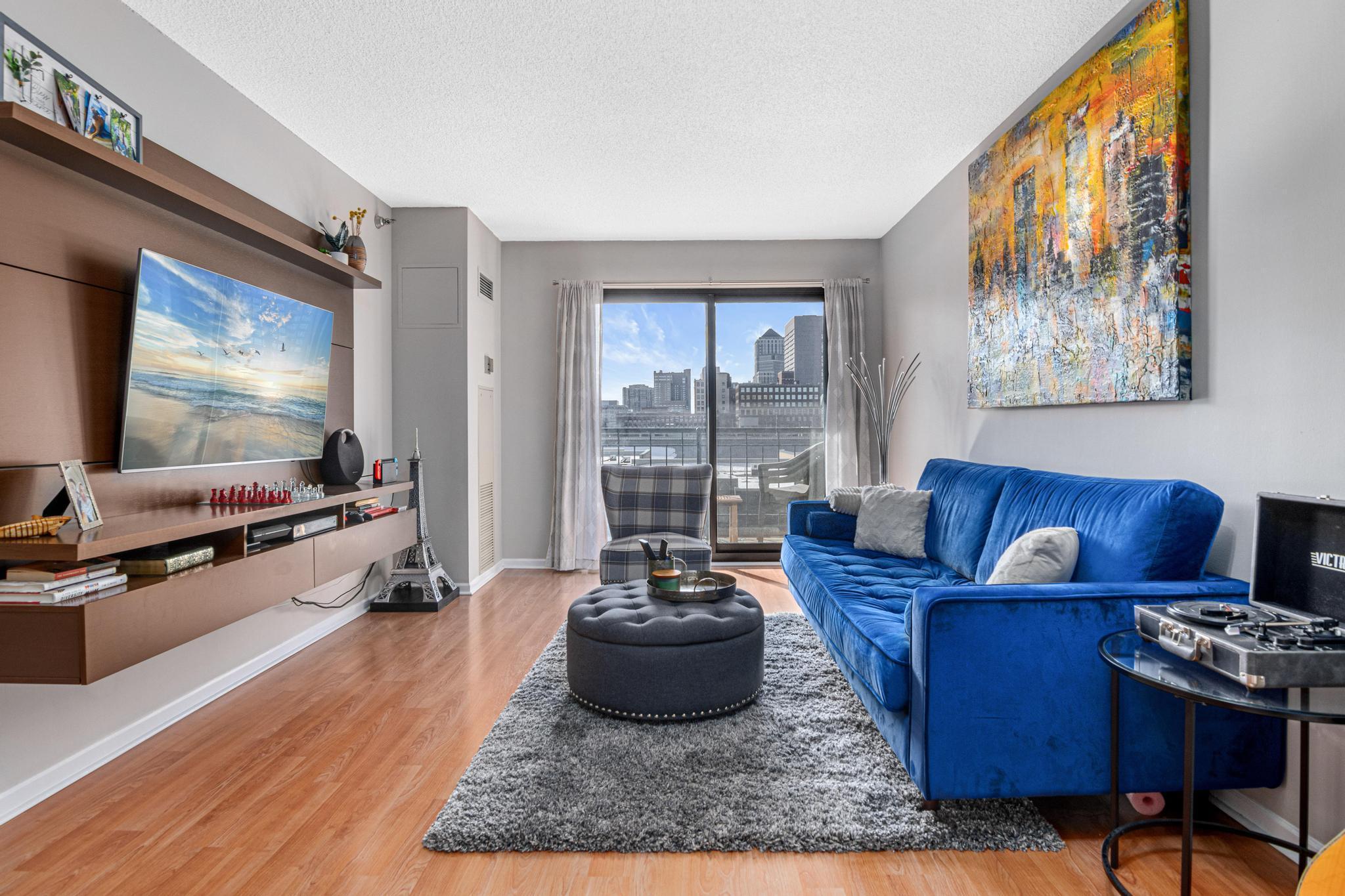 View of Residential at 401 1st Street #604, Minneapolis MN 55401, Minneapolis - Mike Wilen | Minnesota Team Real Estate