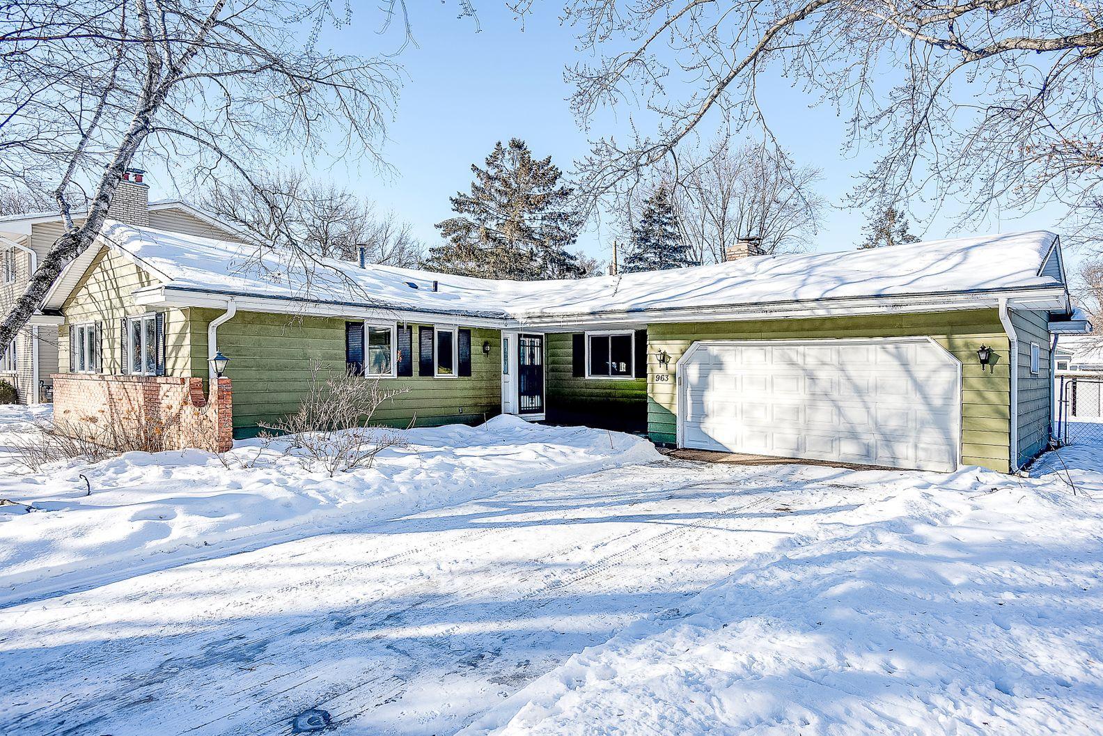 View of Residential at 963 Carlton Drive, Shoreview MN 55126, Shoreview - Mike Wilen | Minnesota Team Real Estate