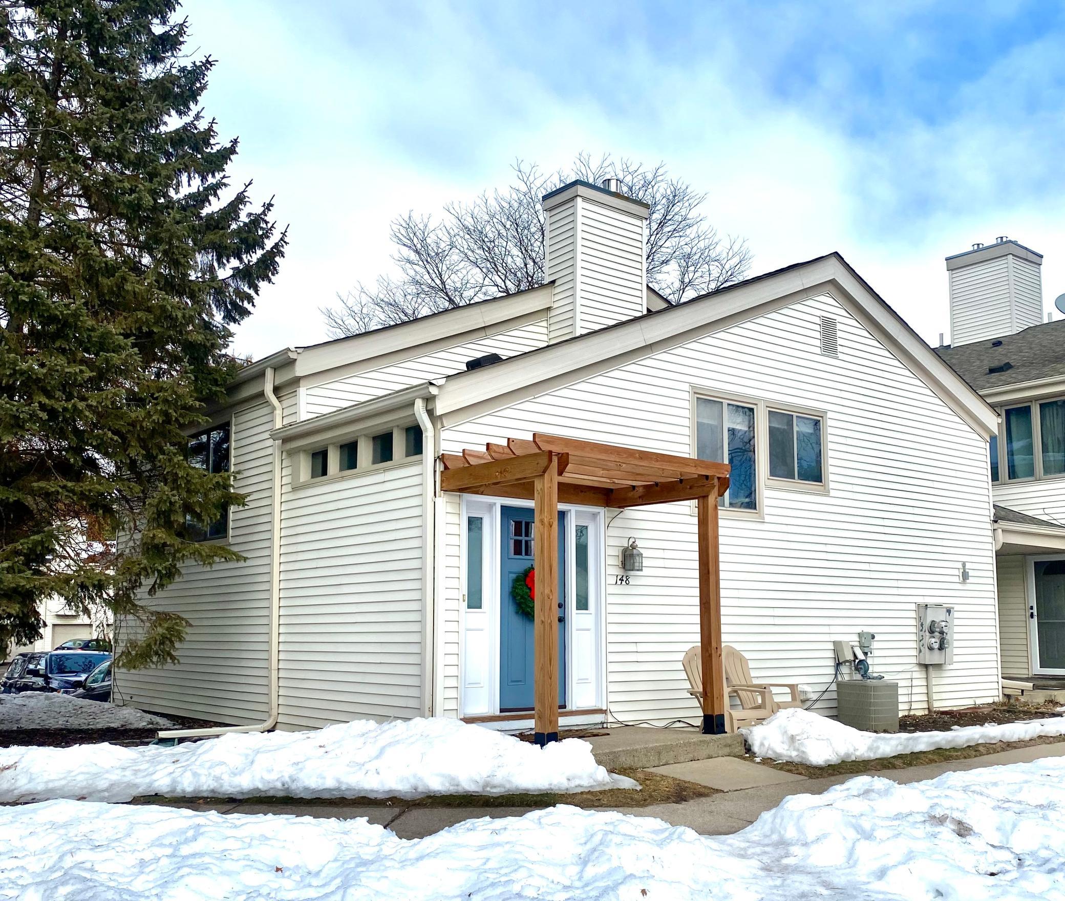 View of Residential at 148 Avignon Court, Woodbury MN 55125, Woodbury - Mike Wilen | Minnesota Team Real Estate