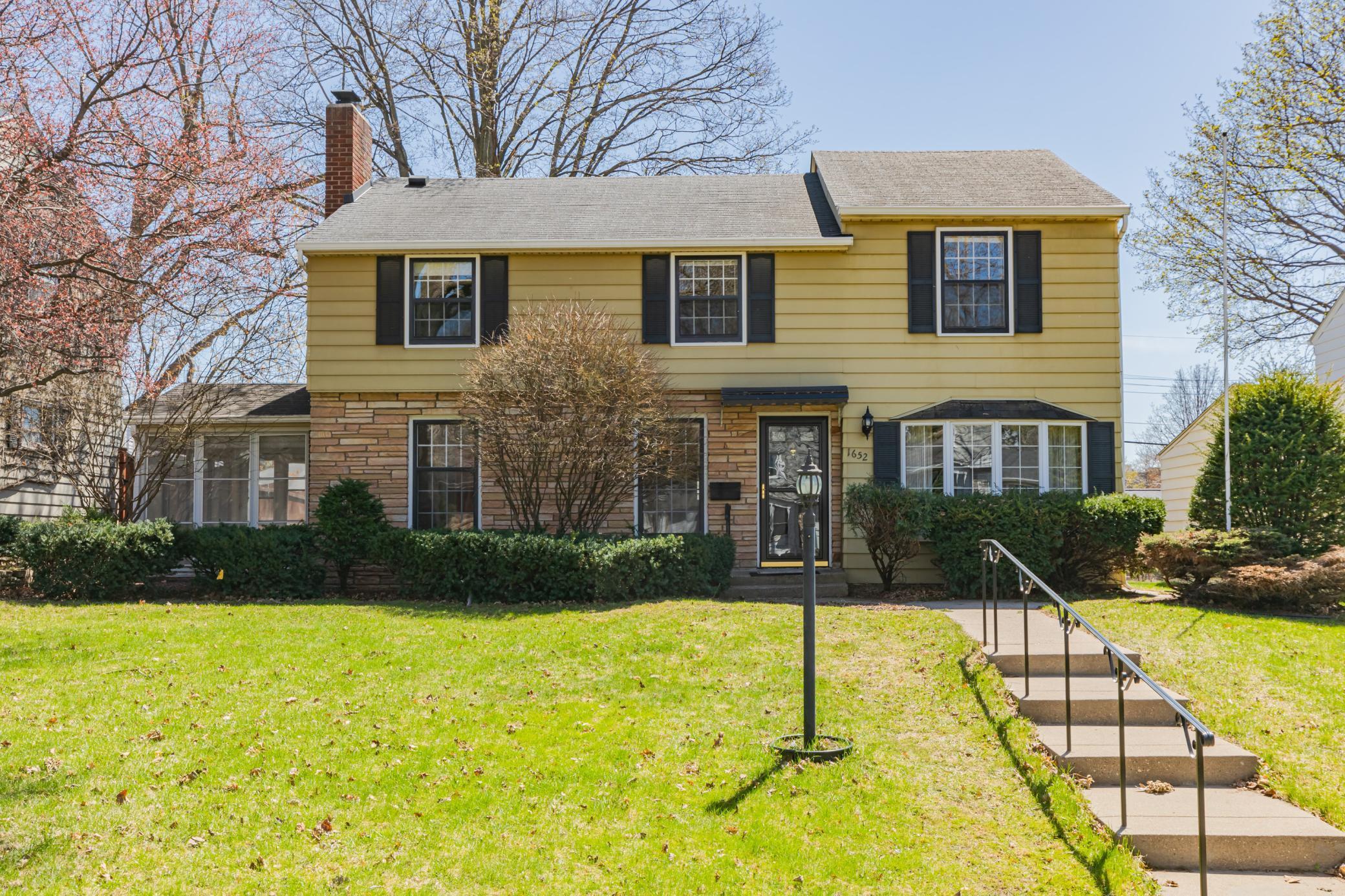 View of Residential at 1652 Beechwood Avenue, Saint Paul MN 55116, Saint Paul - Mike Wilen | Minnesota Team Real Estate