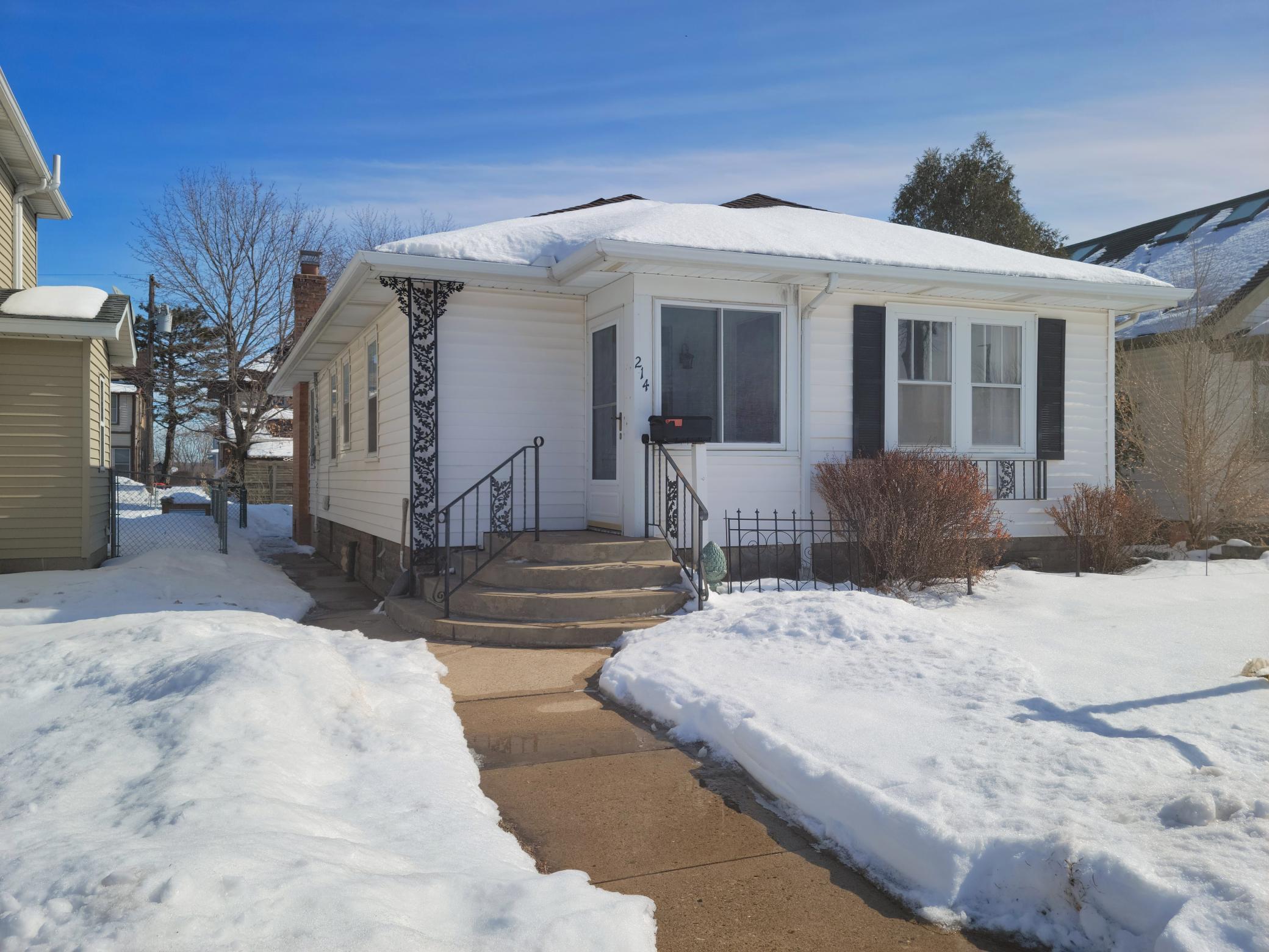 View of Residential at 214 6th Avenue, South Saint Paul MN 55075, South Saint Paul - Mike Wilen | Minnesota Team Real Estate
