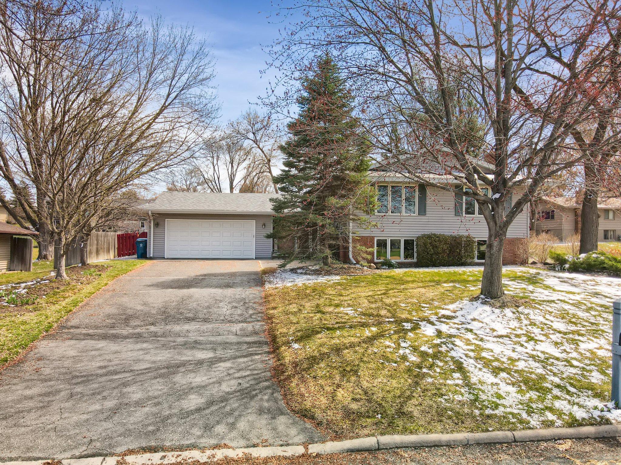 View of Residential at 3380 Oak Terrace, White Bear Lake MN 55110, White Bear Lake - Mike Wilen | Minnesota Team Real Estate