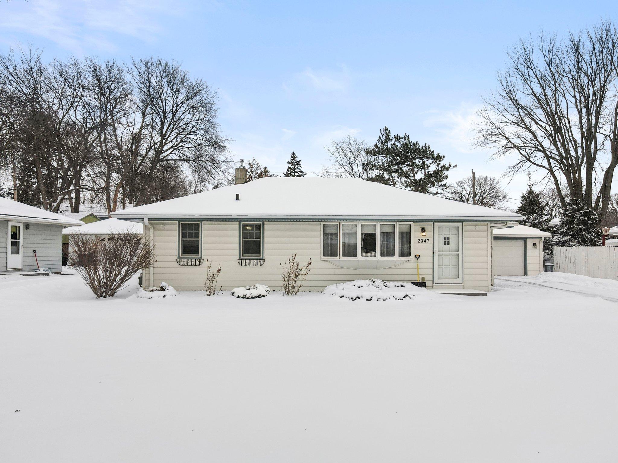 View of Residential at 2347 Shoshone Road, North Saint Paul MN 55109, North Saint Paul - Mike Wilen | Minnesota Team Real Estate