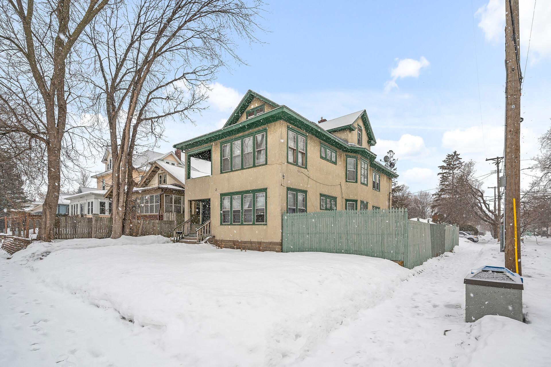 View of Residential Income at 927 Logan Avenue, Minneapolis MN 55411, Minneapolis - Mike Wilen | Minnesota Team Real Estate