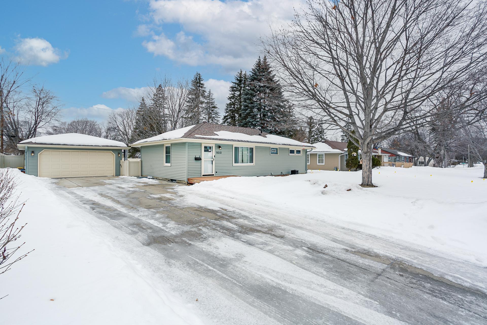 View of Residential at 9312 Chicago Avenue, Bloomington MN 55420, Bloomington - Mike Wilen | Minnesota Team Real Estate