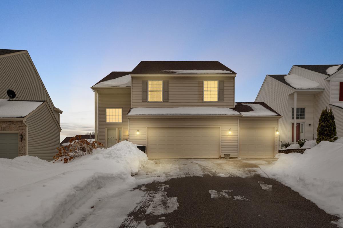 View of Residential at 8541 Savanna Oaks Lane, Woodbury MN 55125, Woodbury - Mike Wilen | Minnesota Team Real Estate