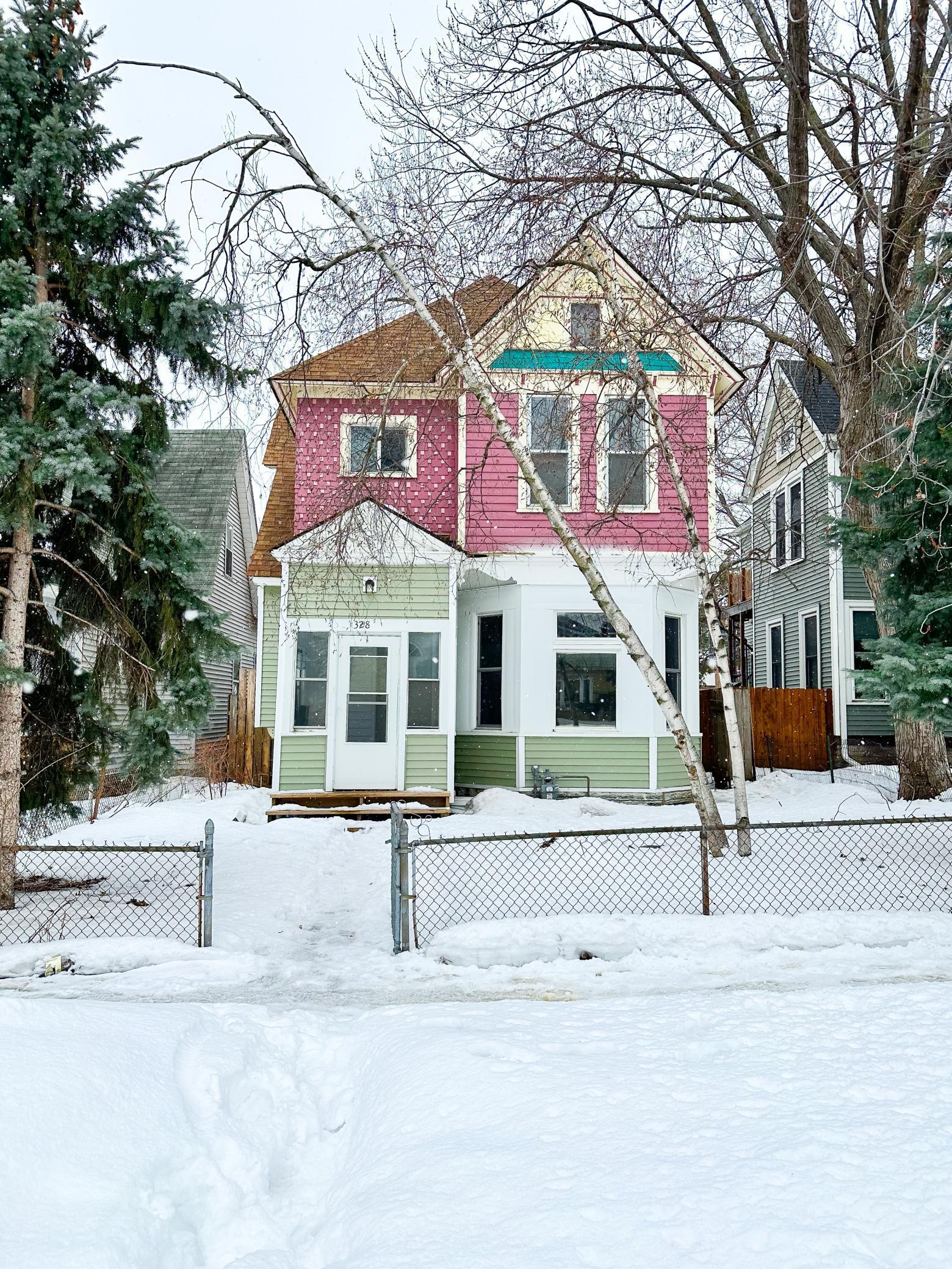 View of Residential Income at 328 Fuller Avenue, Saint Paul MN 55103, Saint Paul - Mike Wilen | Minnesota Team Real Estate