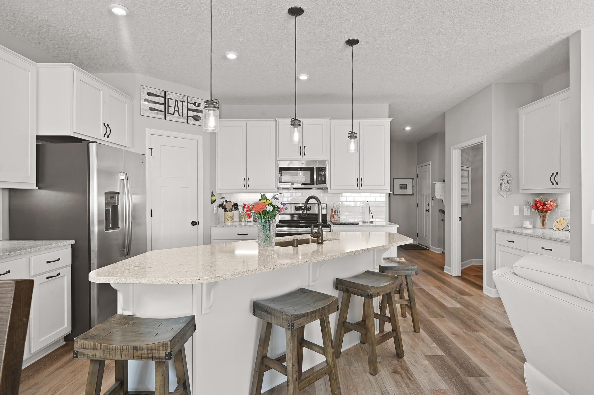 View of Residential at 992 Oakwood Road, Woodbury MN 55055, Woodbury - Mike Wilen | Minnesota Team Real Estate