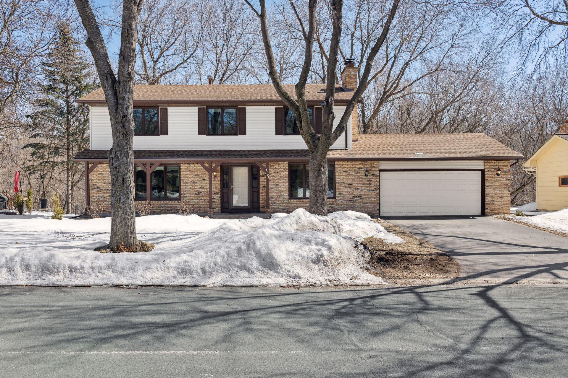 View of Residential at 8101 Tierneys Woods Curve, Bloomington MN 55438, Bloomington - Mike Wilen | Minnesota Team Real Estate