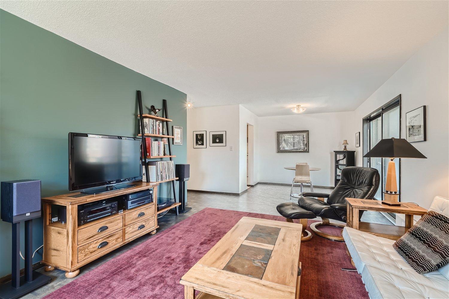 View of Residential at 400 Groveland Avenue #213, Minneapolis MN 55403, Minneapolis - Mike Wilen | Minnesota Team Real Estate