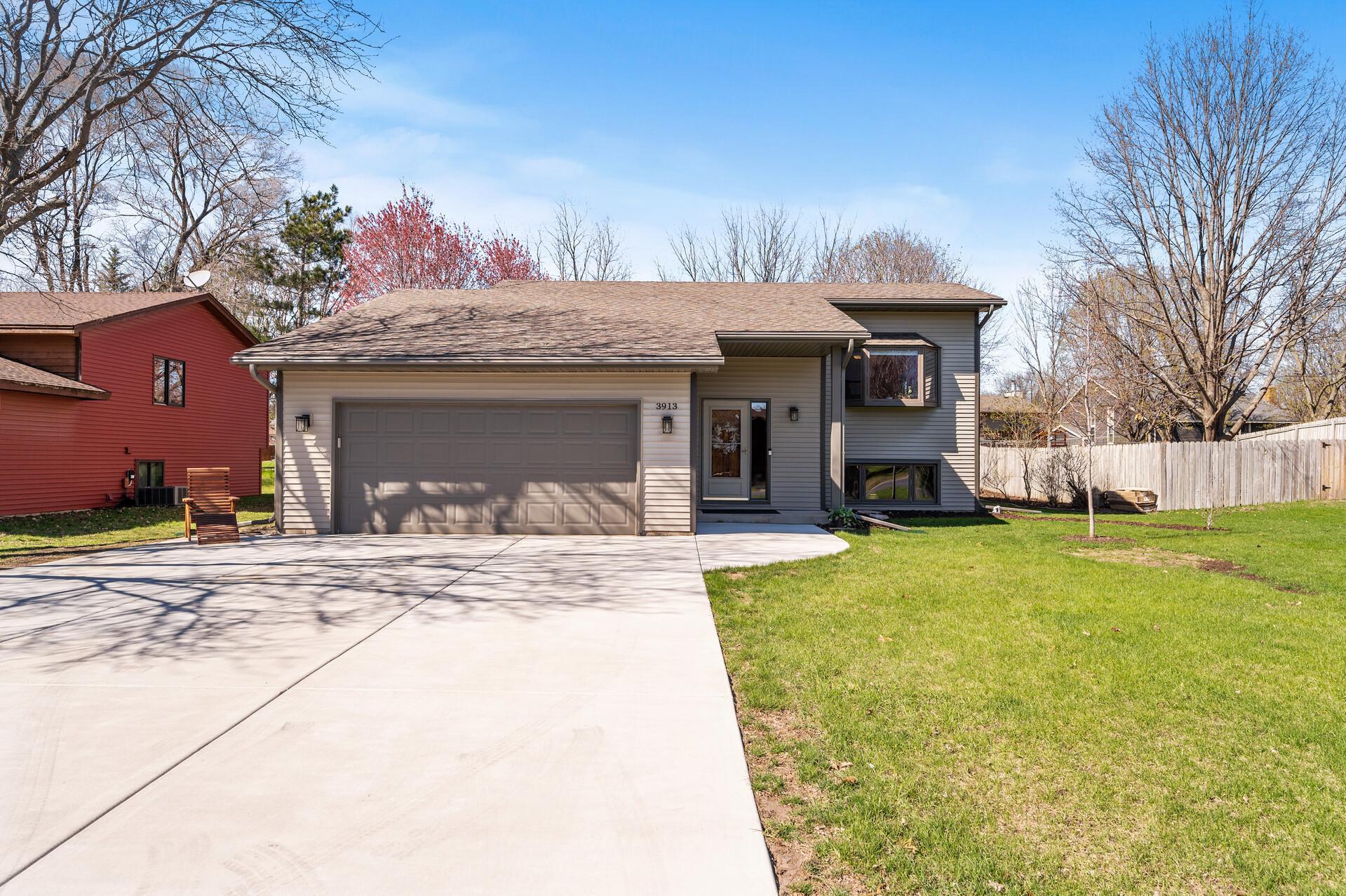 View of Residential at 3913 Danbury Trail, Eagan MN 55123, Eagan - Mike Wilen | Minnesota Team Real Estate