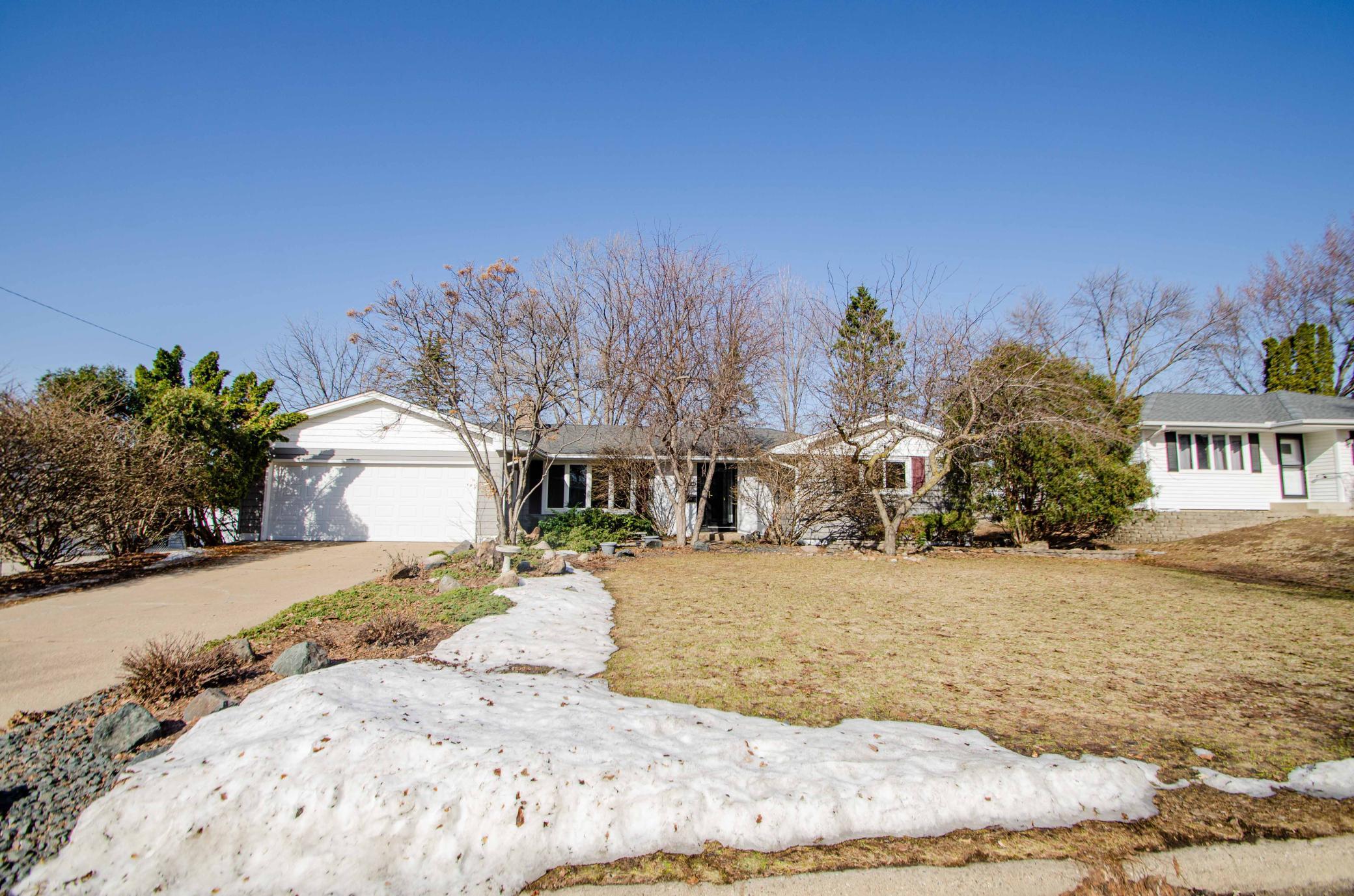 View of Residential at 8232 Beard Road, Bloomington MN 55431, Bloomington - Mike Wilen | Minnesota Team Real Estate