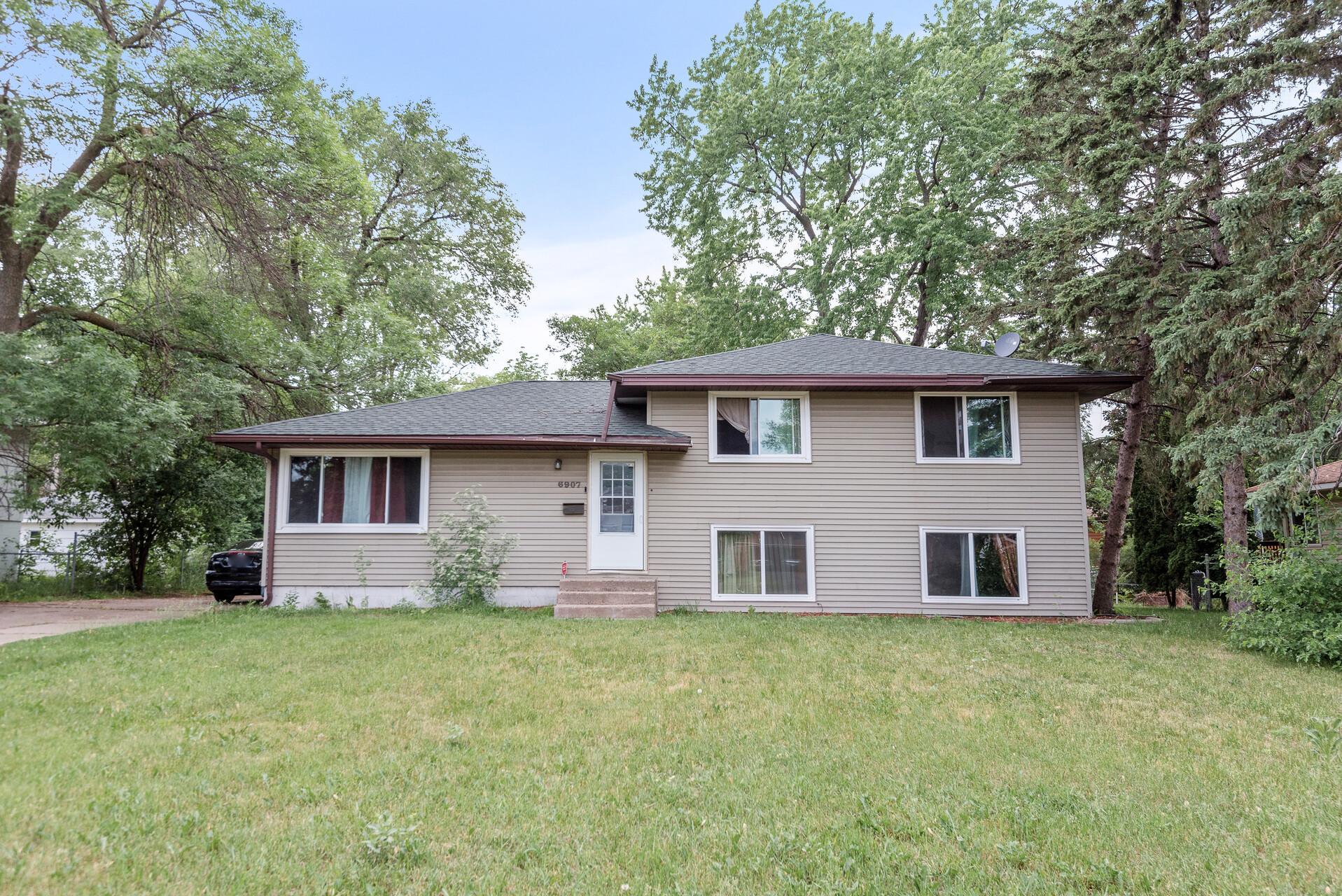 View of Residential at 6907 Regent Avenue, Brooklyn Center MN 55429, Brooklyn Center - Mike Wilen | Minnesota Team Real Estate