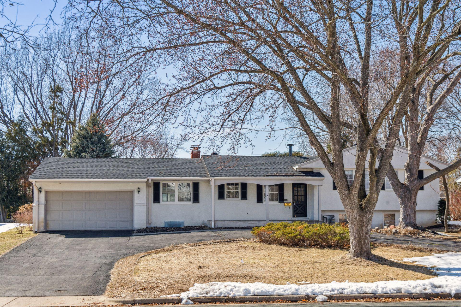 View of Residential at 6824 Oaklawn Avenue, Edina MN 55435, Edina - Mike Wilen | Minnesota Team Real Estate