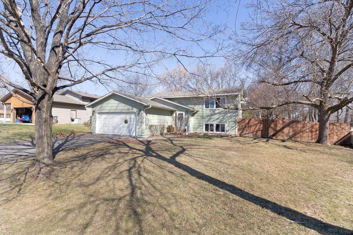 View of Residential at 9910 31st Avenue, Plymouth MN 55441, Plymouth - Mike Wilen | Minnesota Team Real Estate