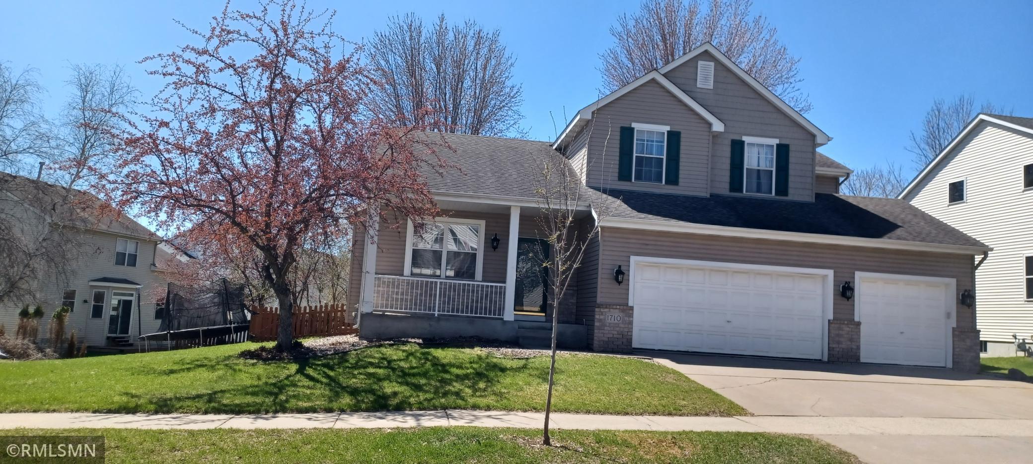 View of Residential at 1710 Fair Oaks Drive, White Bear Lake MN 55110, White Bear Lake - Mike Wilen | Minnesota Team Real Estate